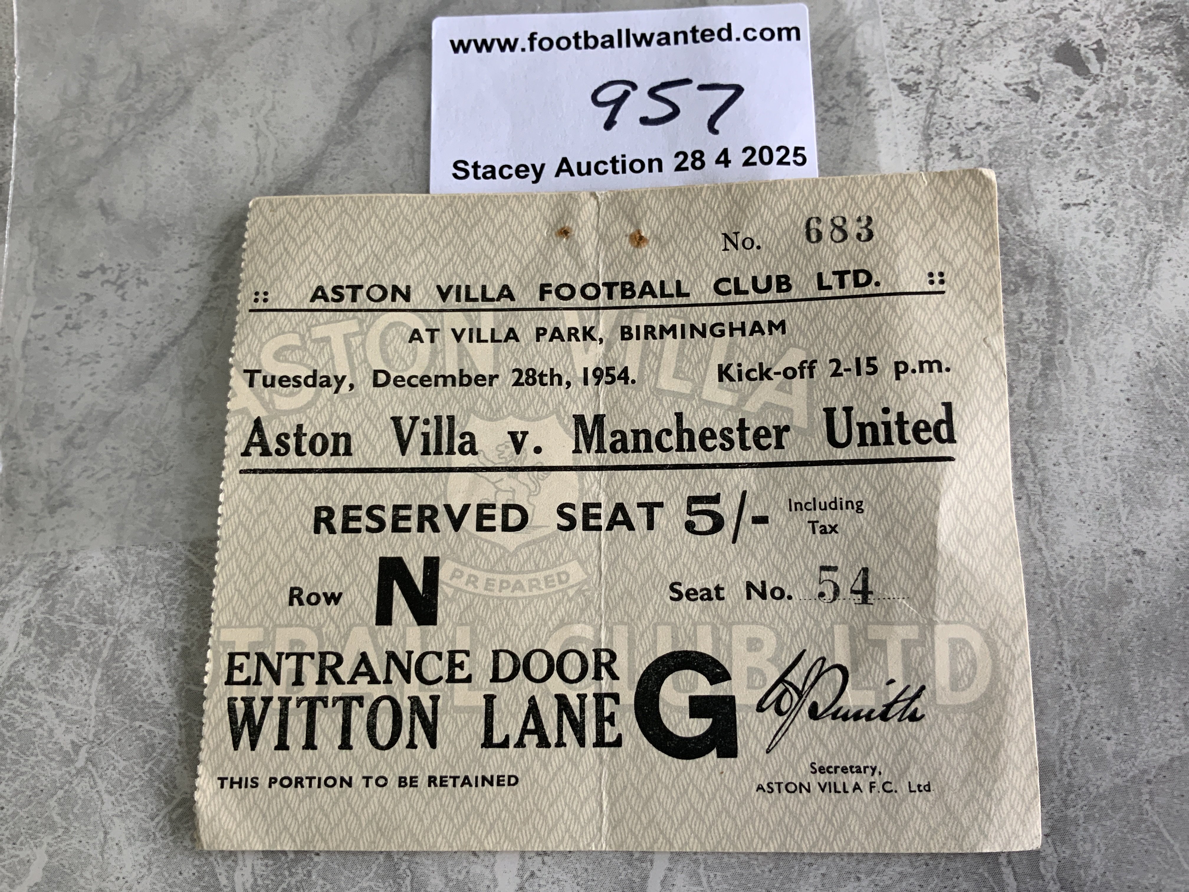 54/55 Aston Villa v Manchester United Football Ticket: League match dated 28 12 1954 in good condition. Fold and previously stapled into programme.
