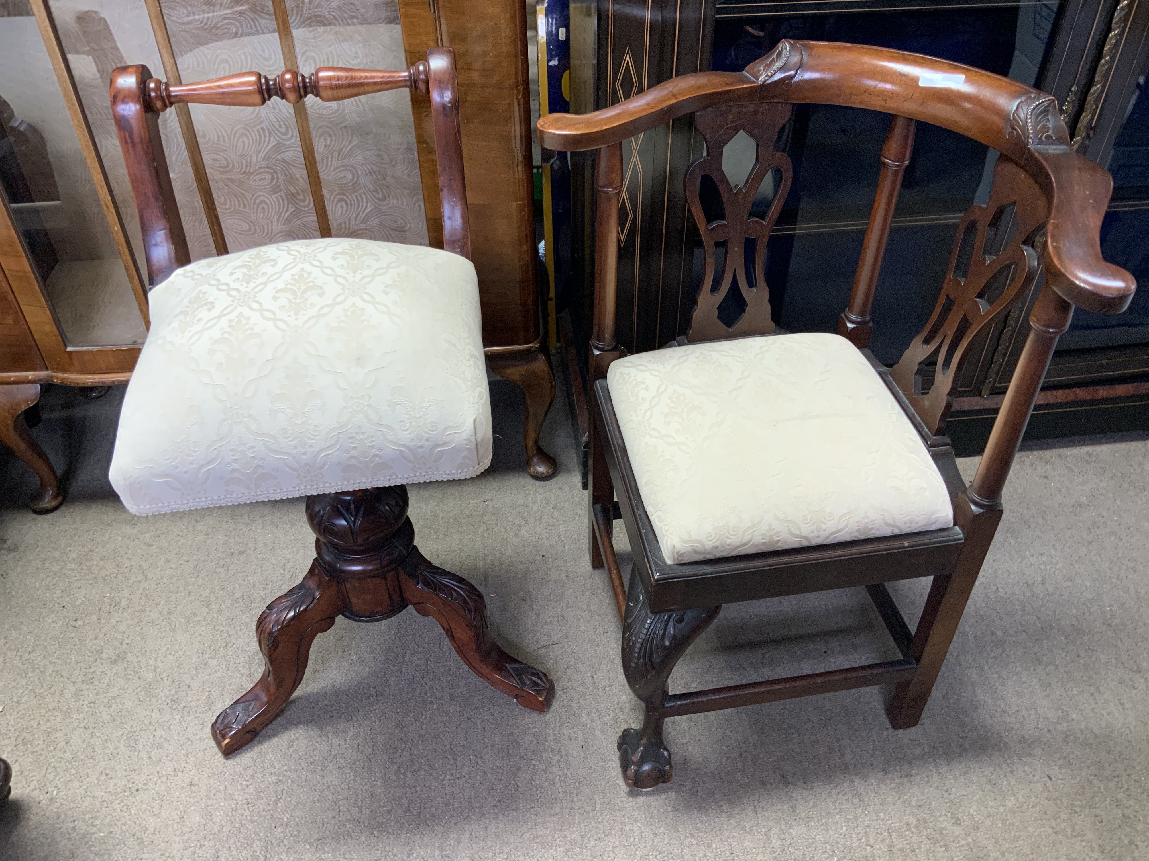 A Georgian style walnut child&#2013266057۪s corner chair with upholstered cushion seat.