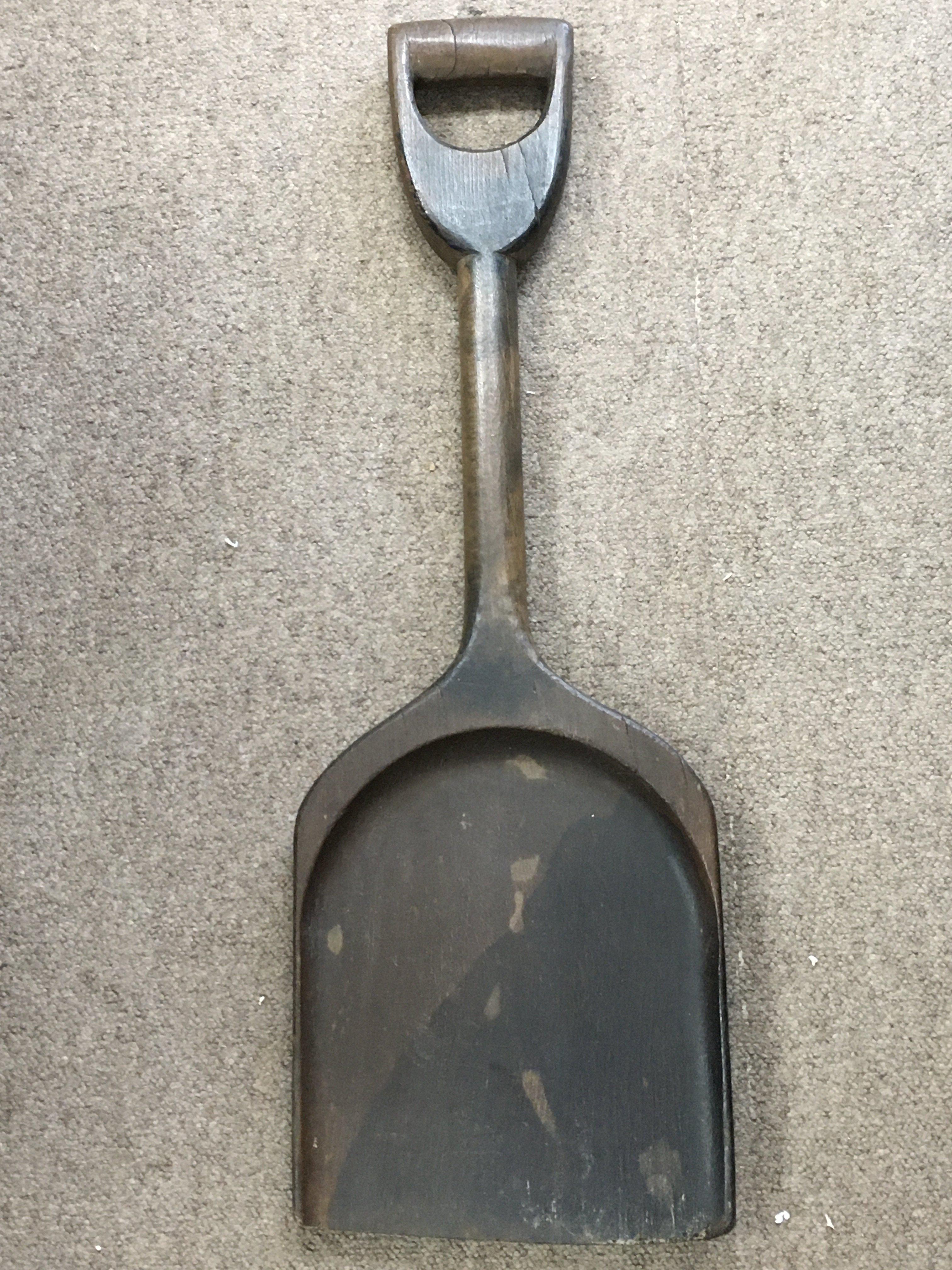 Malt Shovel, 76cm long.
