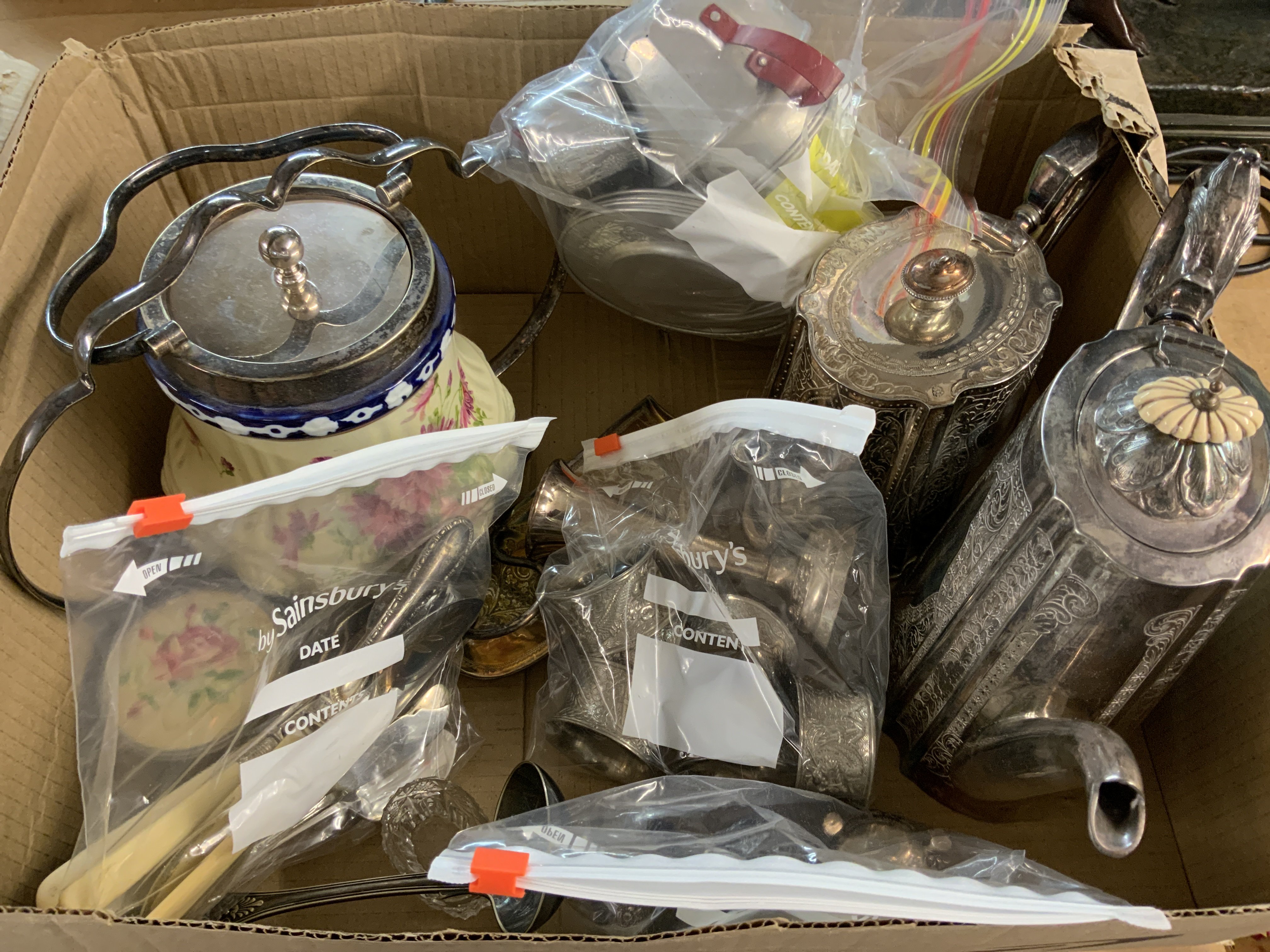 A mixed lot of silver plated items and ceramics to include a boxed Carlton ware dish and a boxed crown Devon dish.