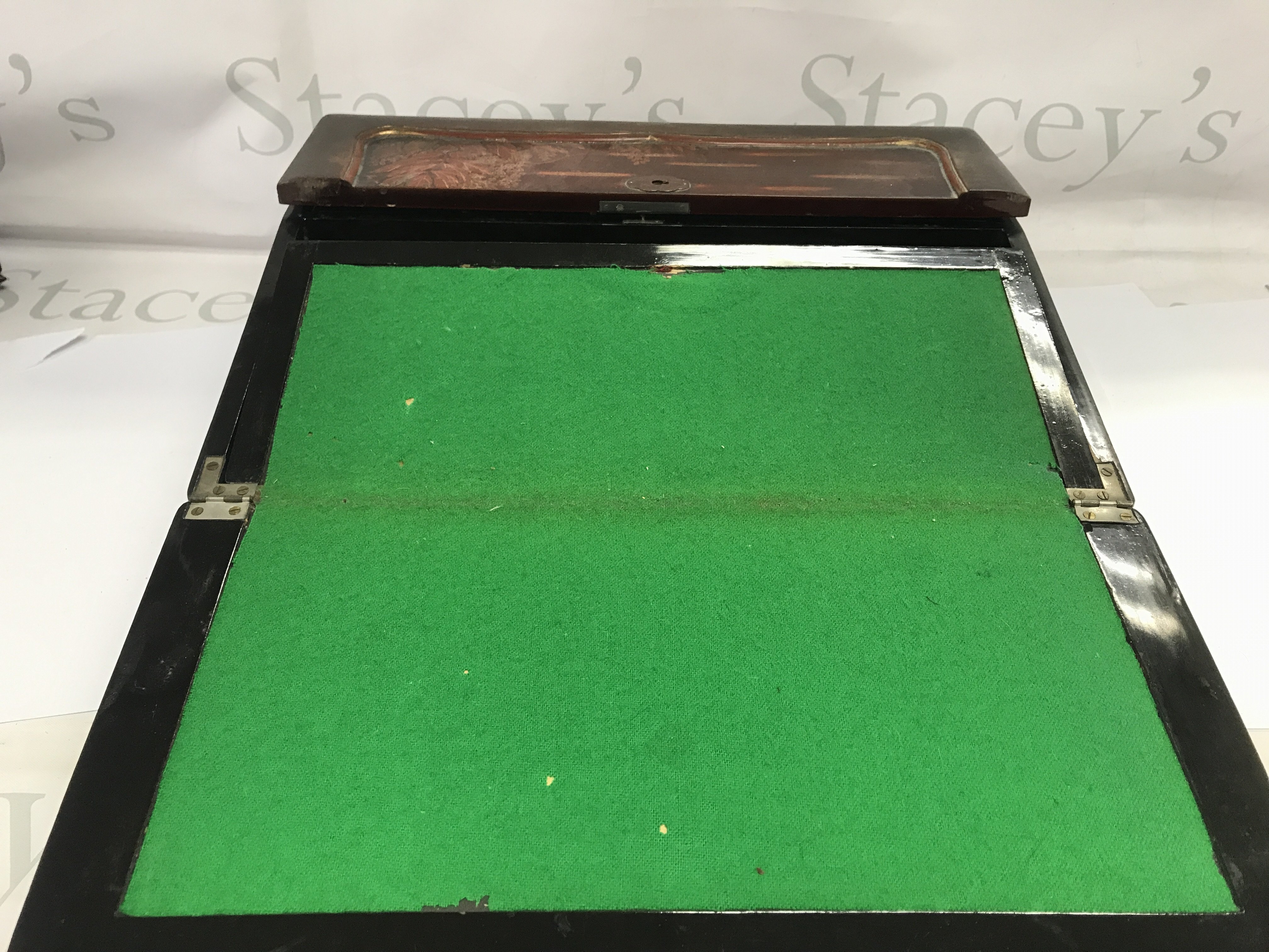 A lacquer writing slope. 38cm wide 30cm deep and 13cm high.- NO RESERVE
