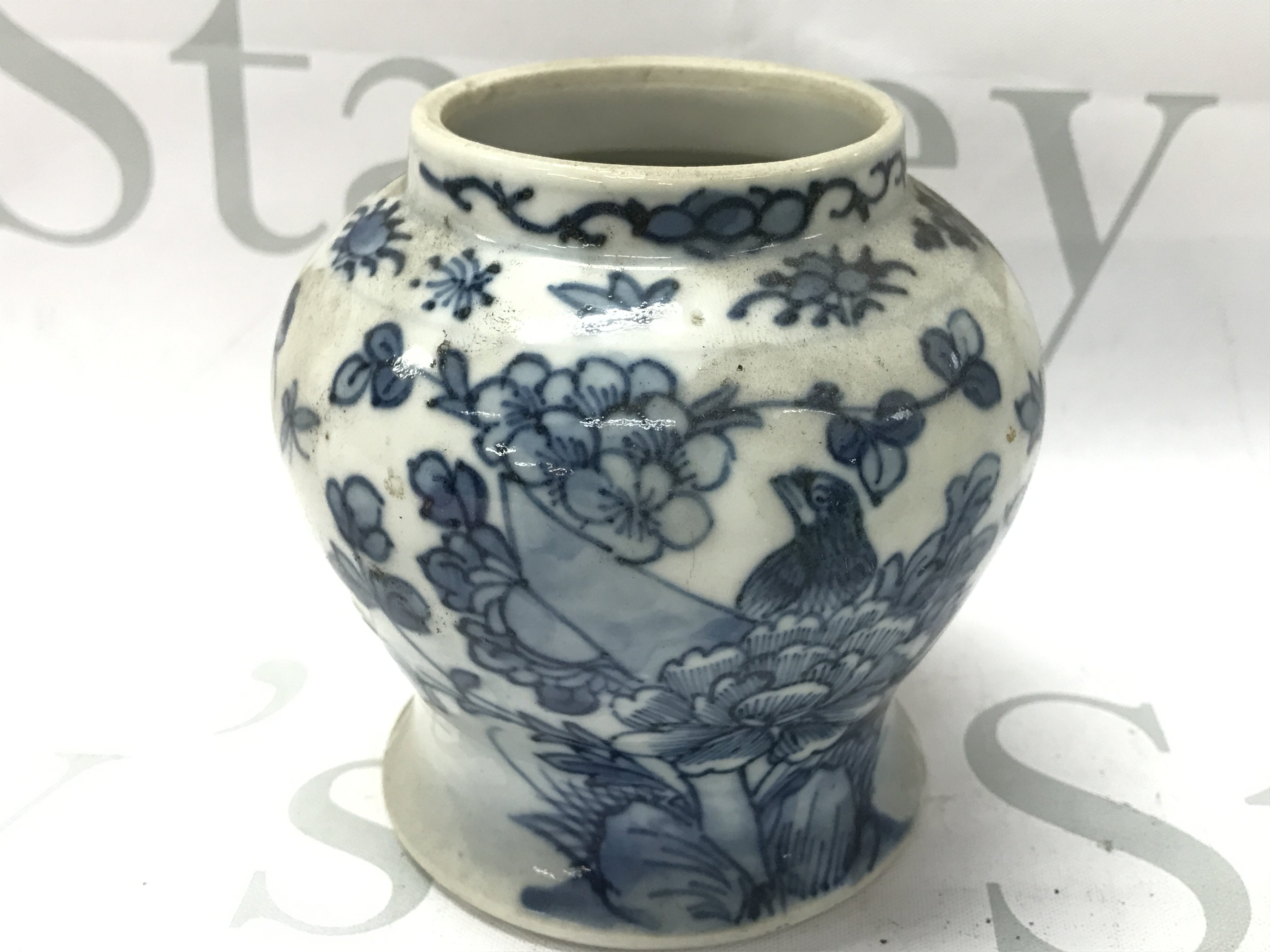 A 19th century Chinese blue and white vase , 10.5cm tall. Famille rose dish and bowl, blue and white pots. this lot cannot be posted- NO RESERVE