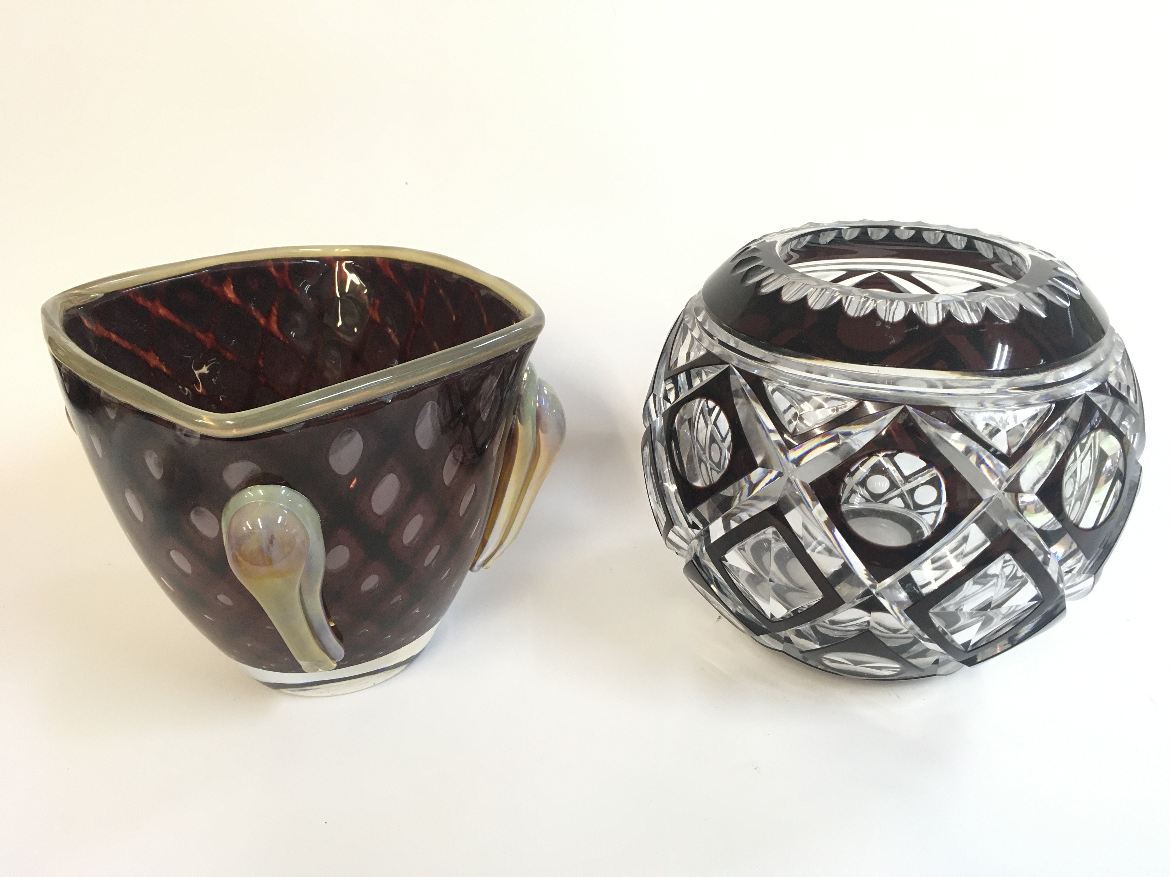 Two art glass vases, 16 and 18cm tall. This lot cannot be posted