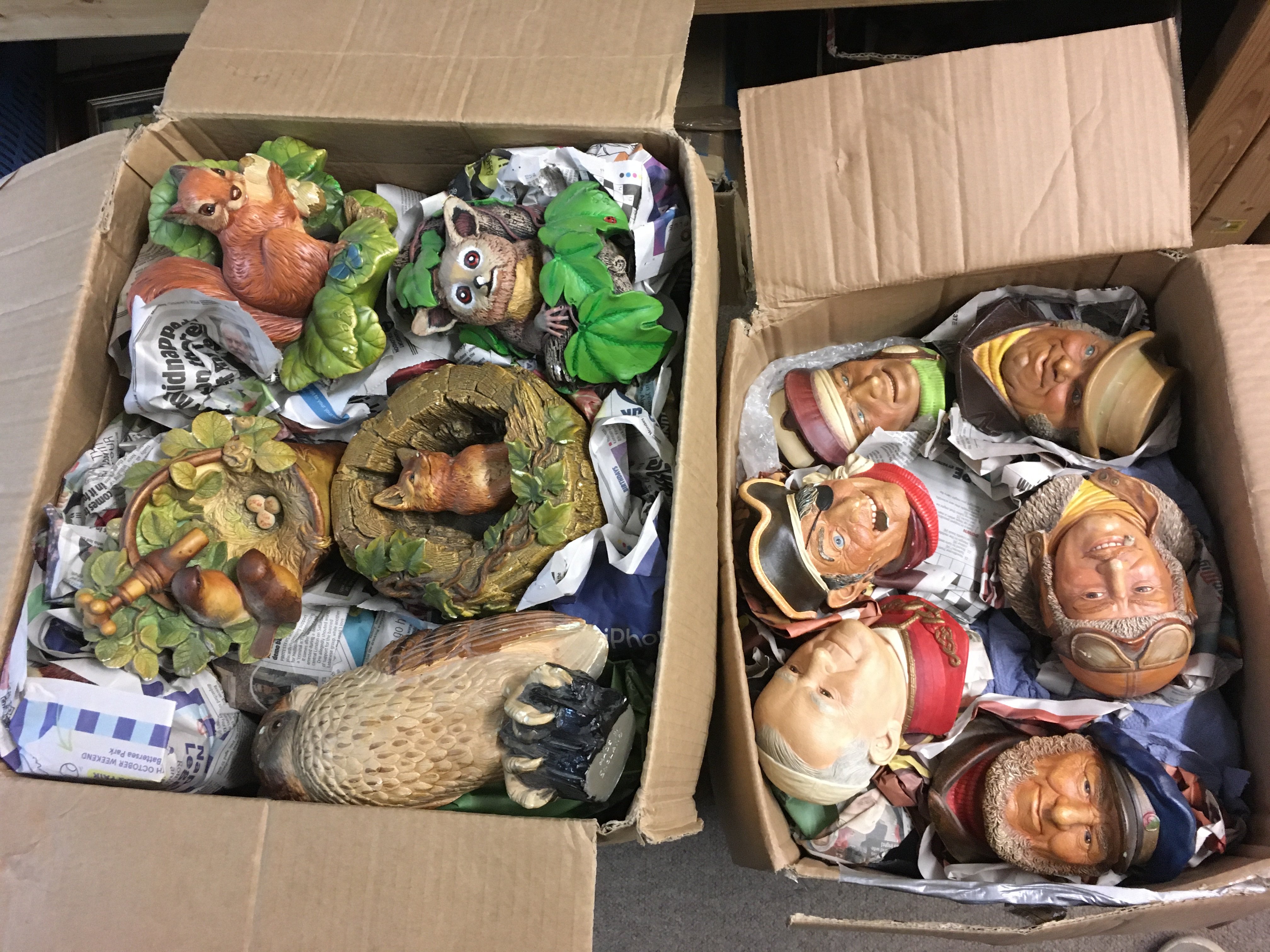 Two boxes of Bossons heads and wall plaques. Shipping category D.