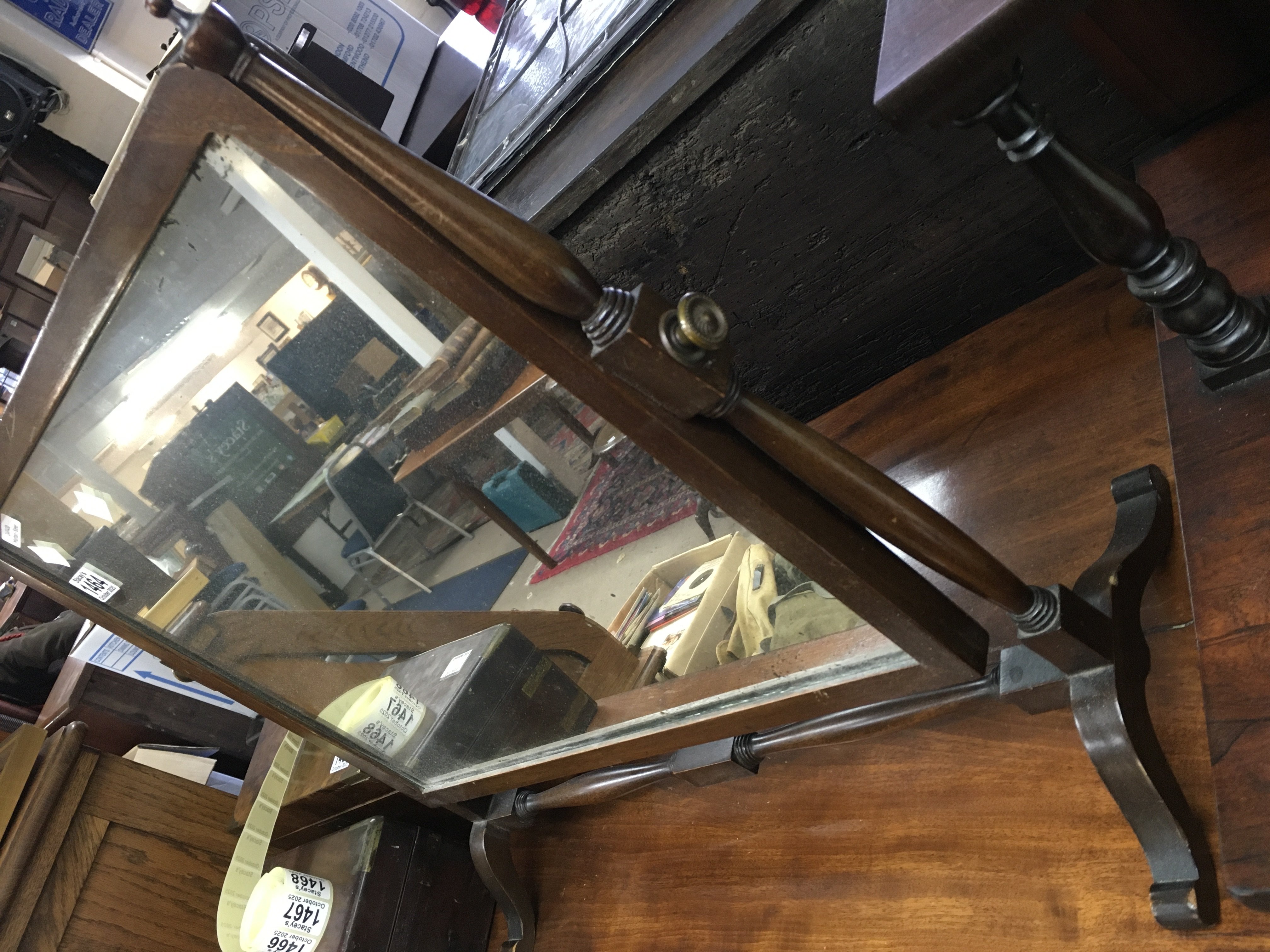 An Edwardian mahogany dressing table mirror with turned supports. 54cm x 50cm. NO RESERVE