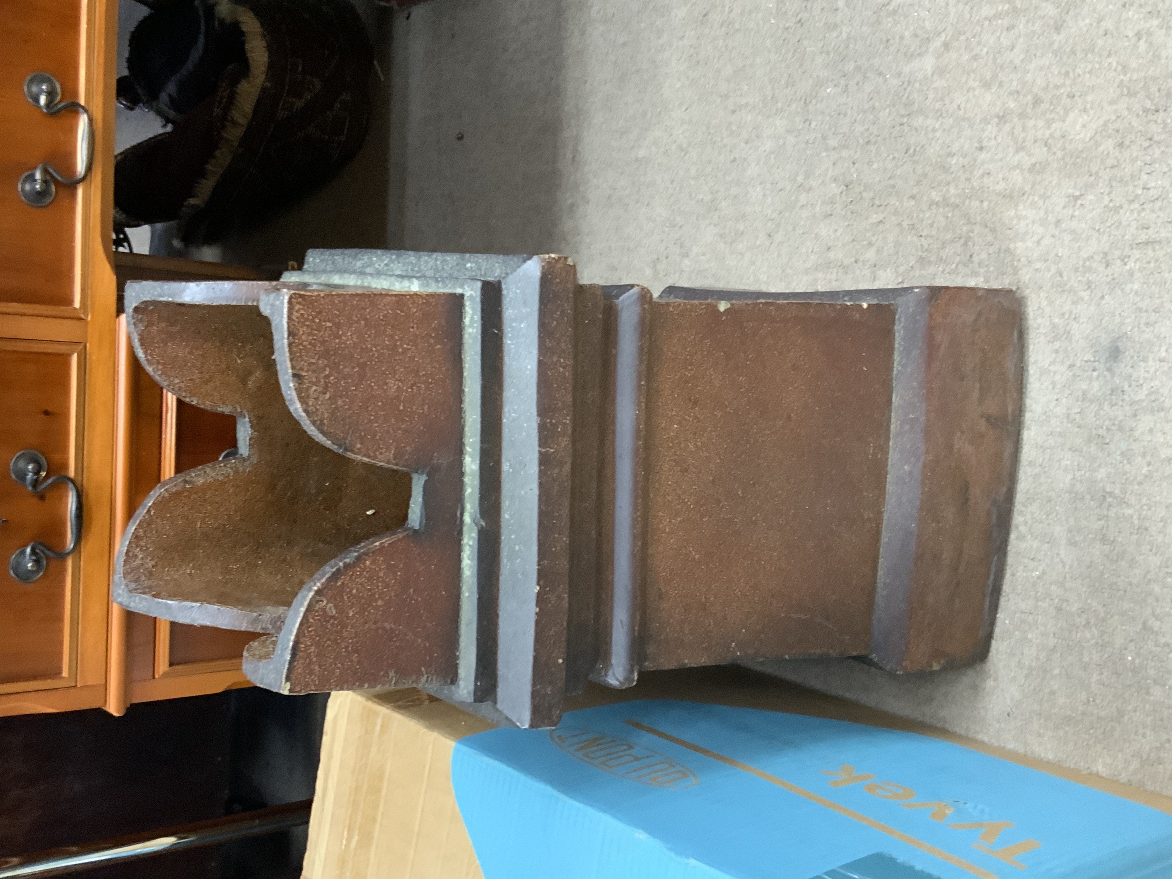 A Victorian saltglazed chimney pot.