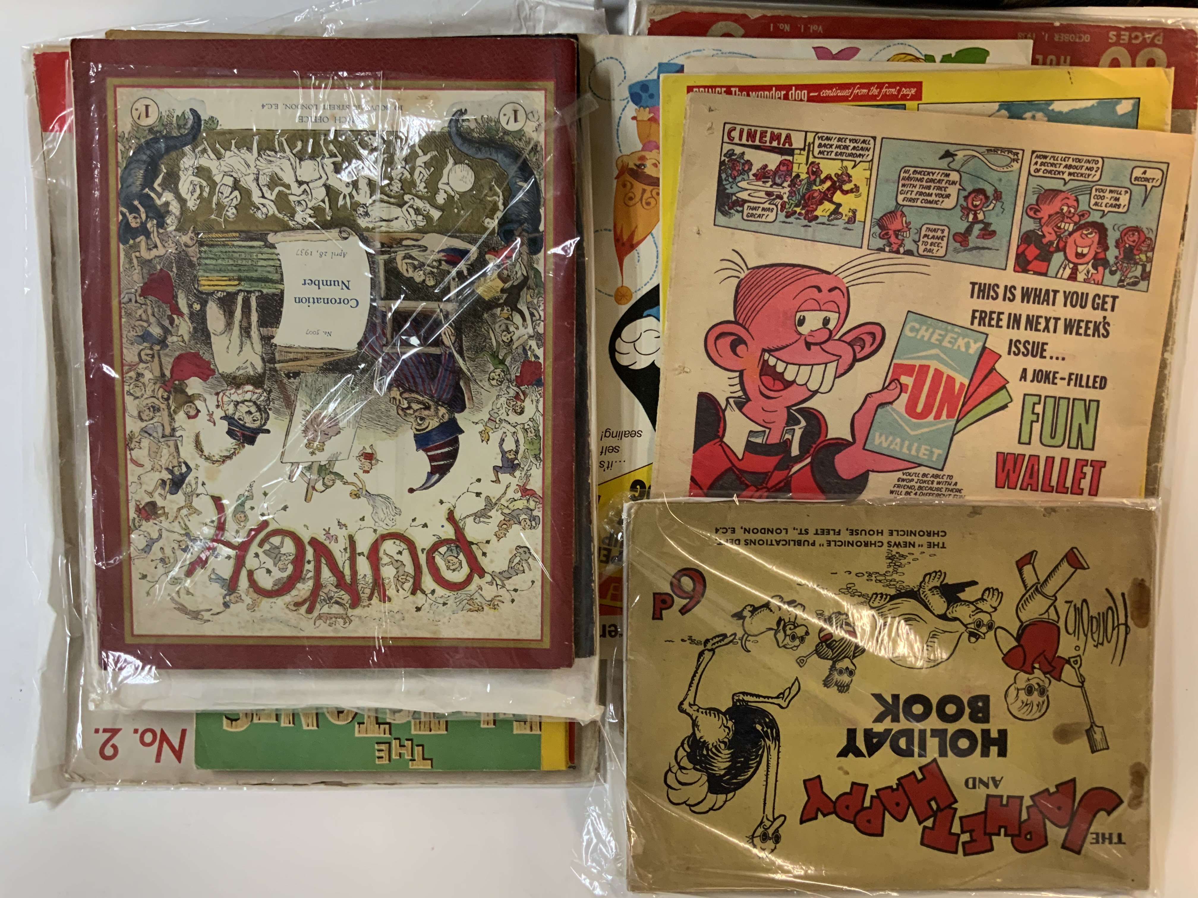 A collection of vintage ephemera to include Picture Post magazines 1 and 2.