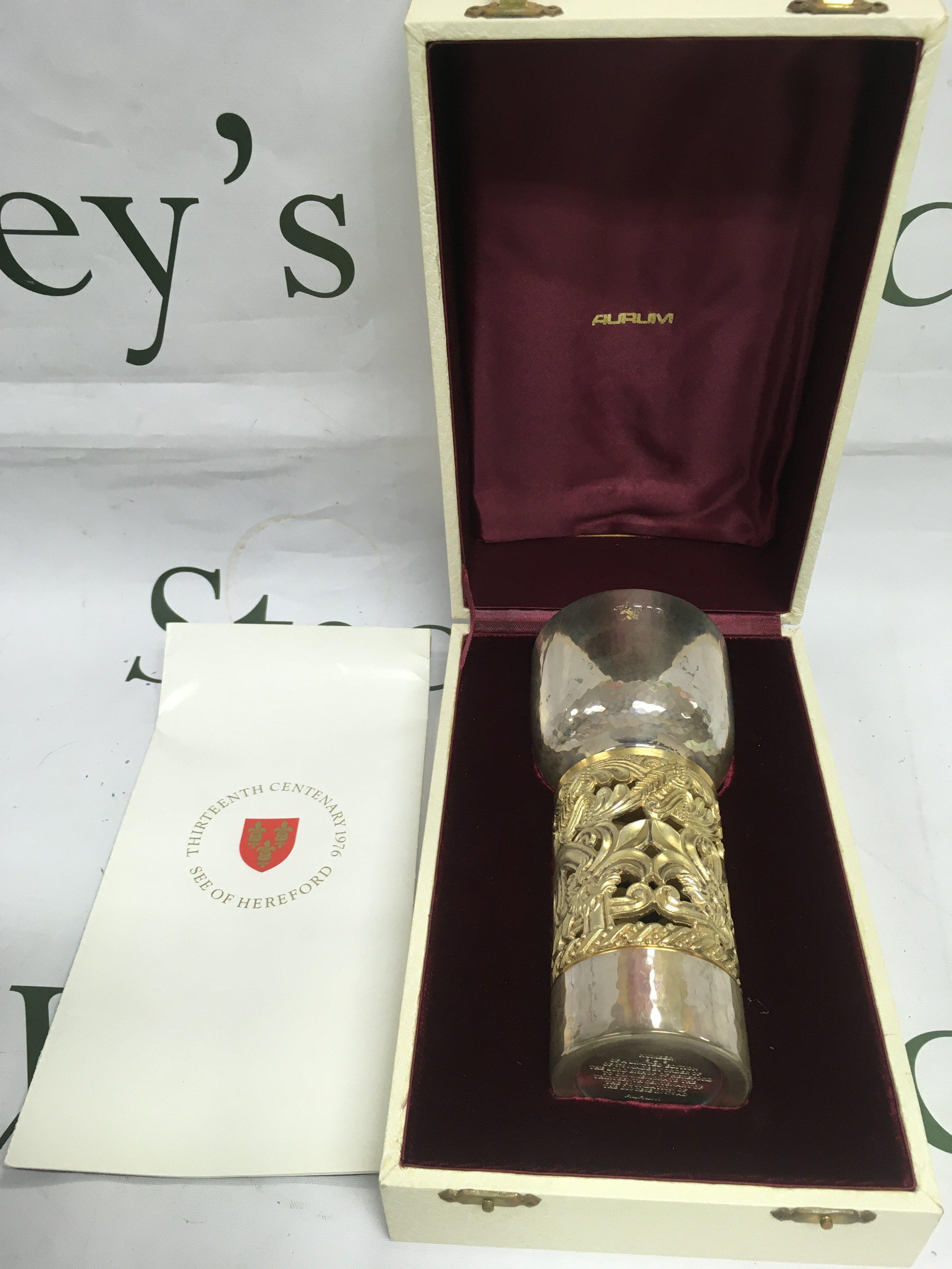 A limited edition silver goblet in a fitted box with paperwork, numbered 648/675. London hallmarks. Shipping category B.