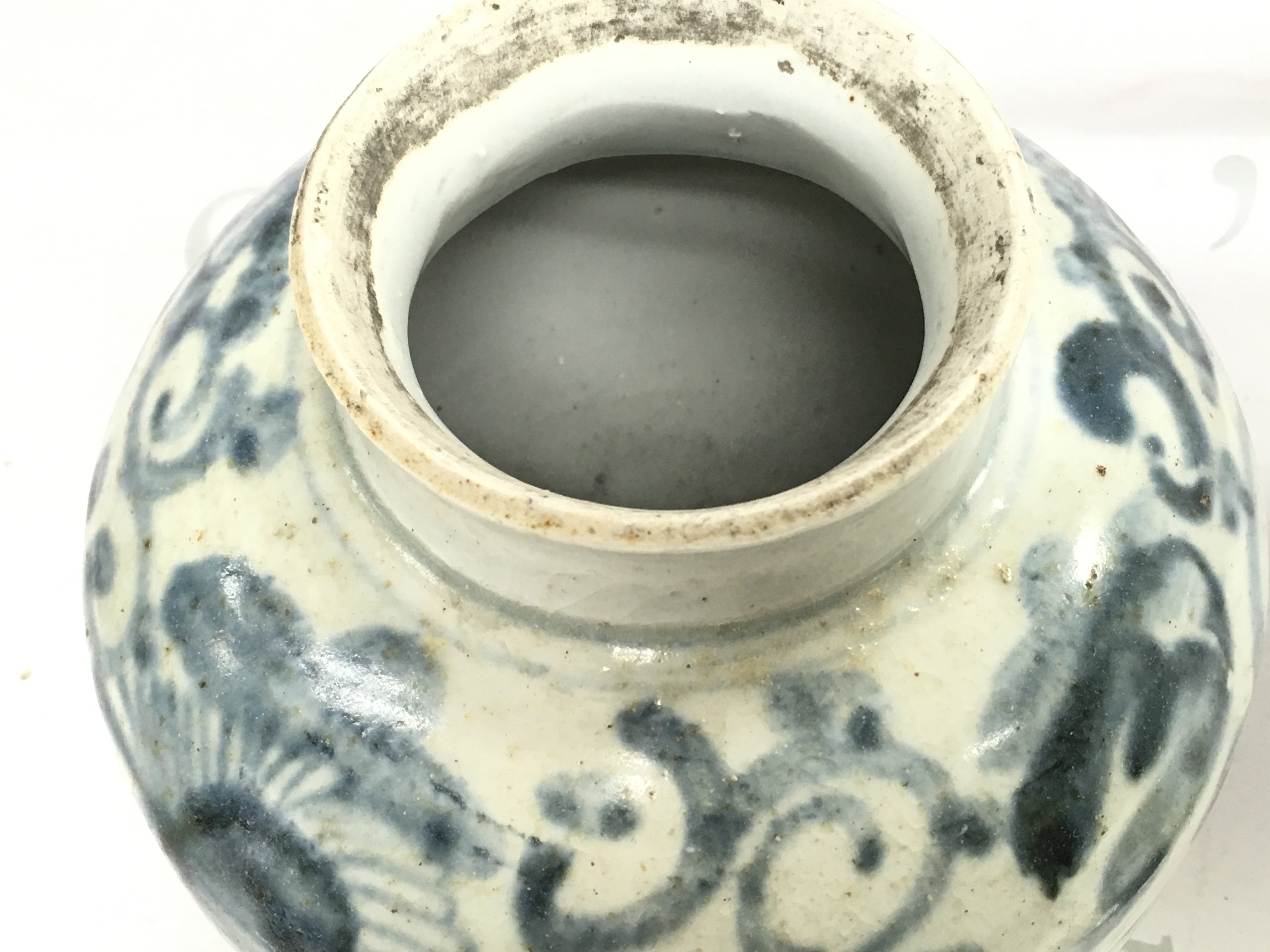An antique Chinese Ming period jar , 7 inches tall. This lot cannot be posted