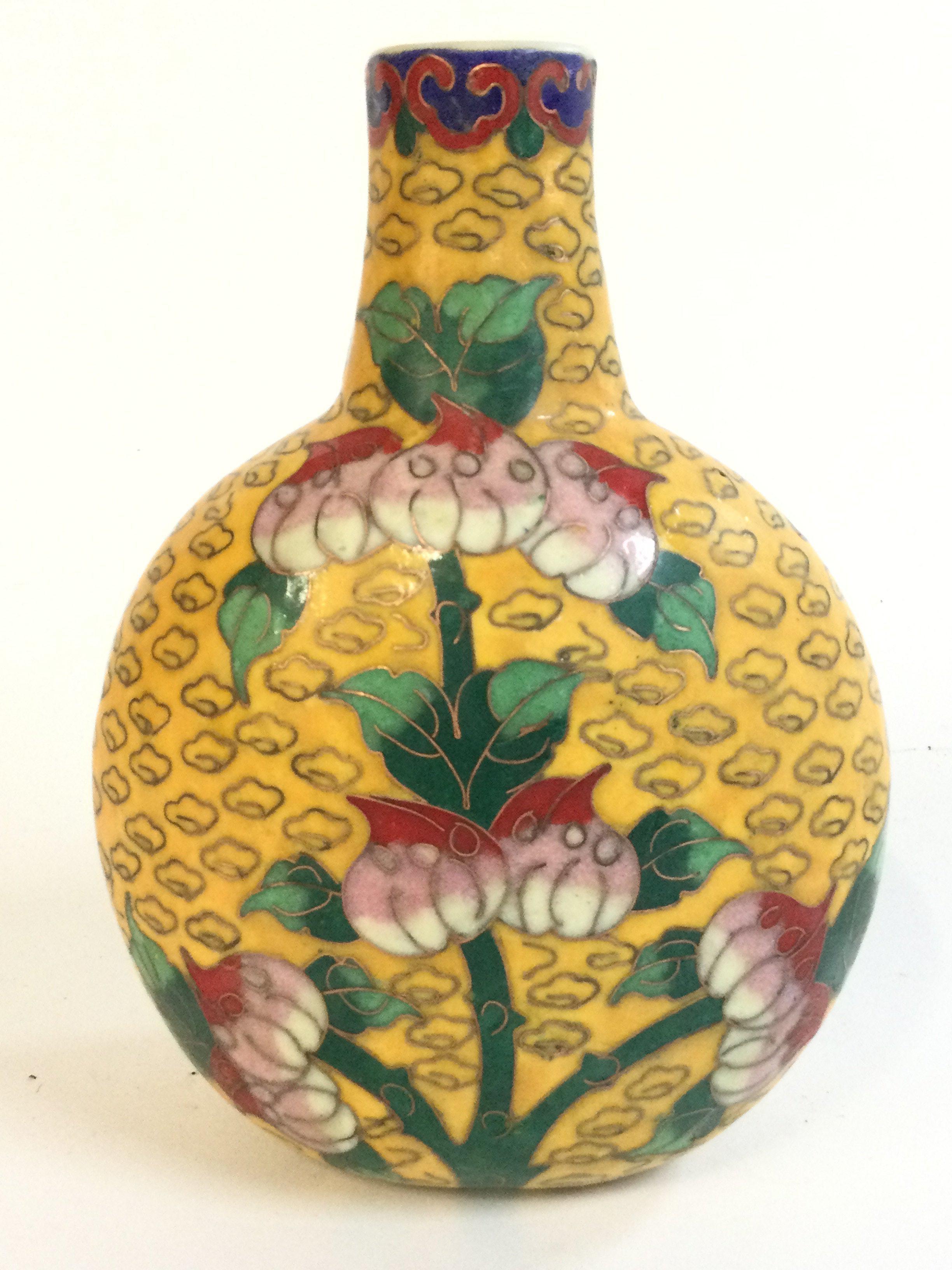 A Chinese imperial style porcelain Cloisonne Moon flask vase with a six character mark at base, 16cm tall.
