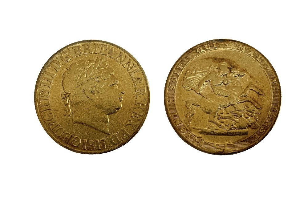 1817 George III Sovereign, The first year of issue for the Sovereign, (7.86g), Light toning, good grade.