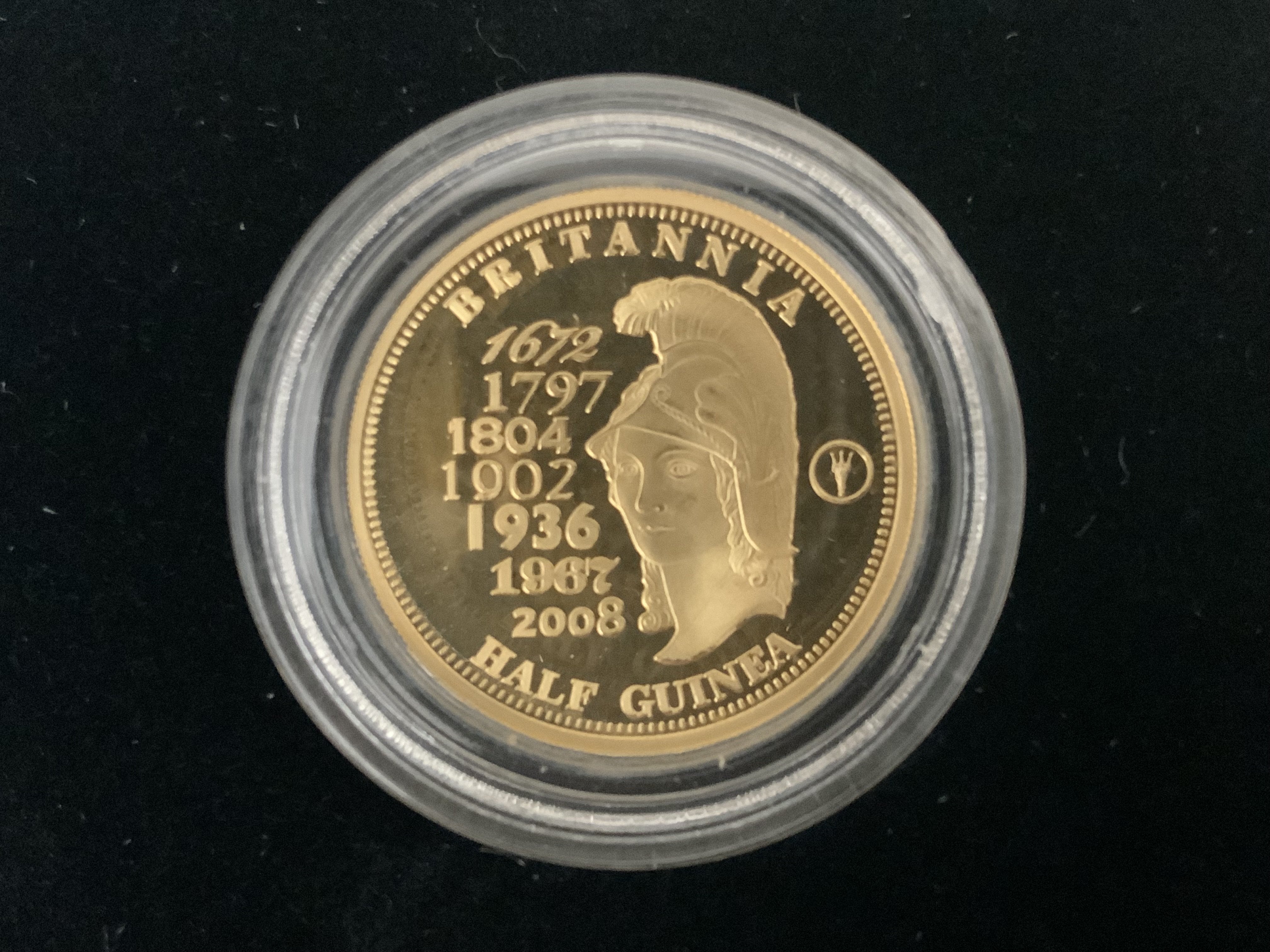 2009 Tristan Da Cunha uncirculated Britannia half Guinea, 22ct. 4.2g (A)