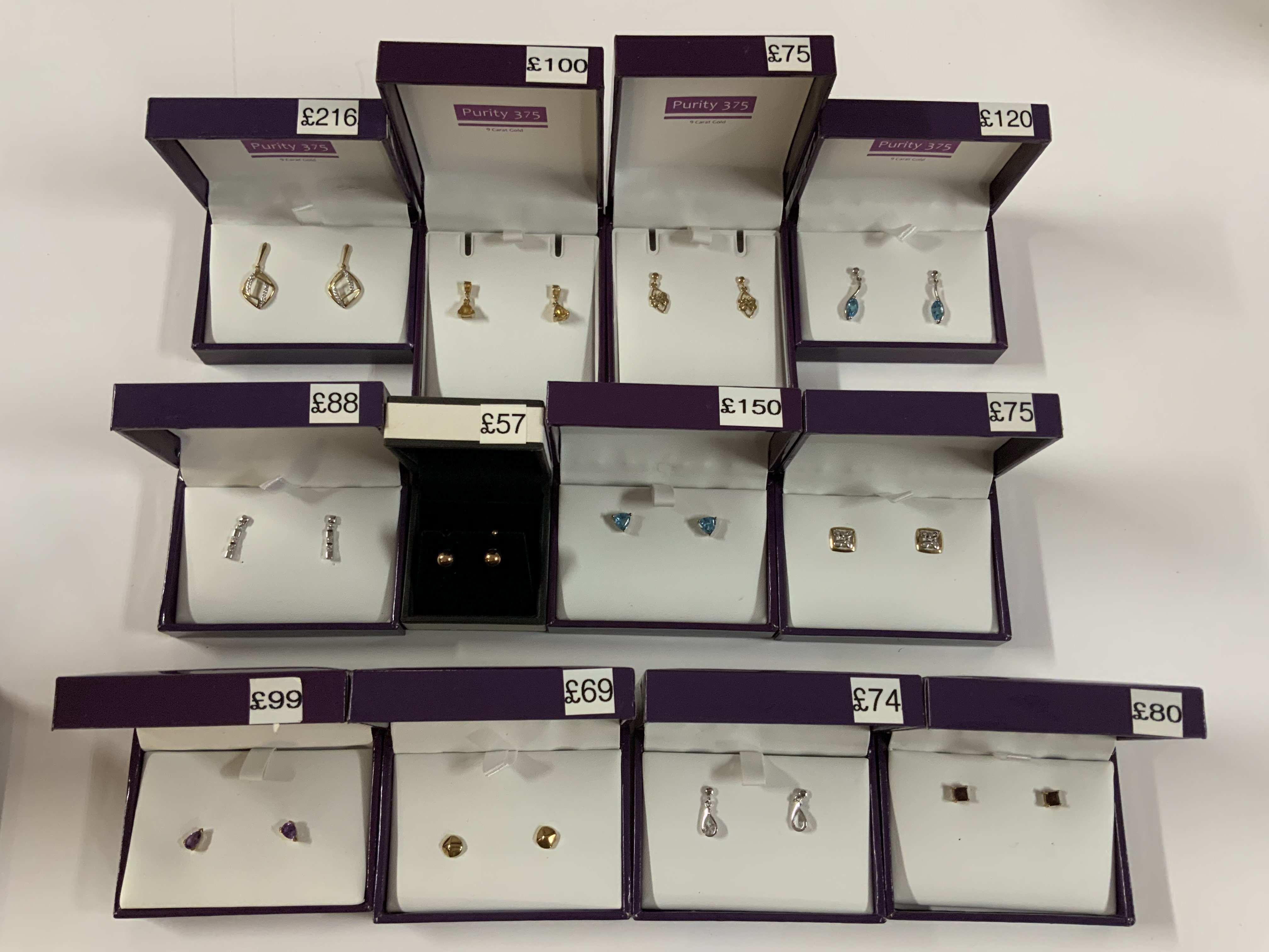 Jewellers ex stock. 19 pairs of 9ct gold (Purity 375) stud earrings.