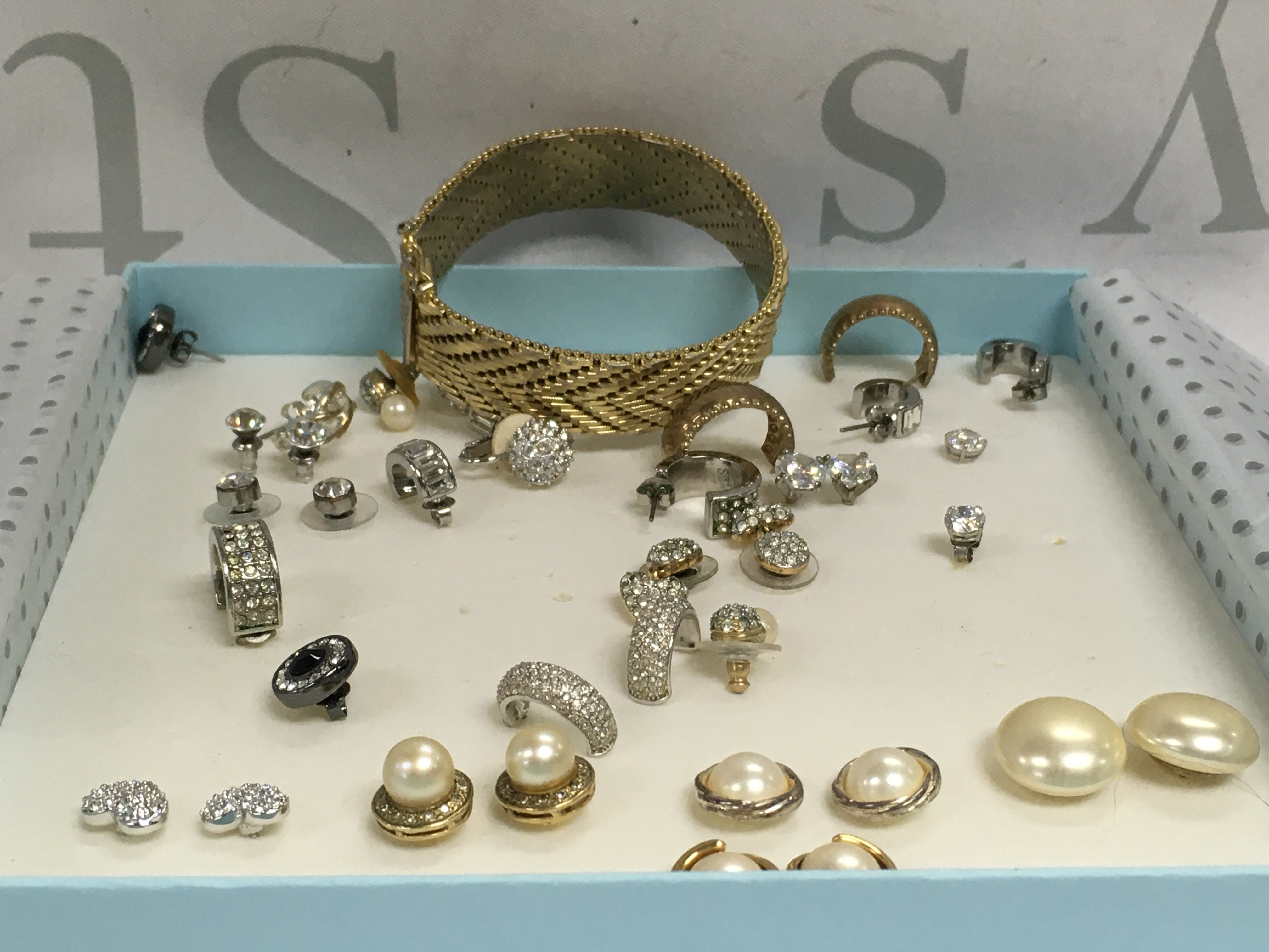 A collection of costume Jewellery earrings . Postage category B