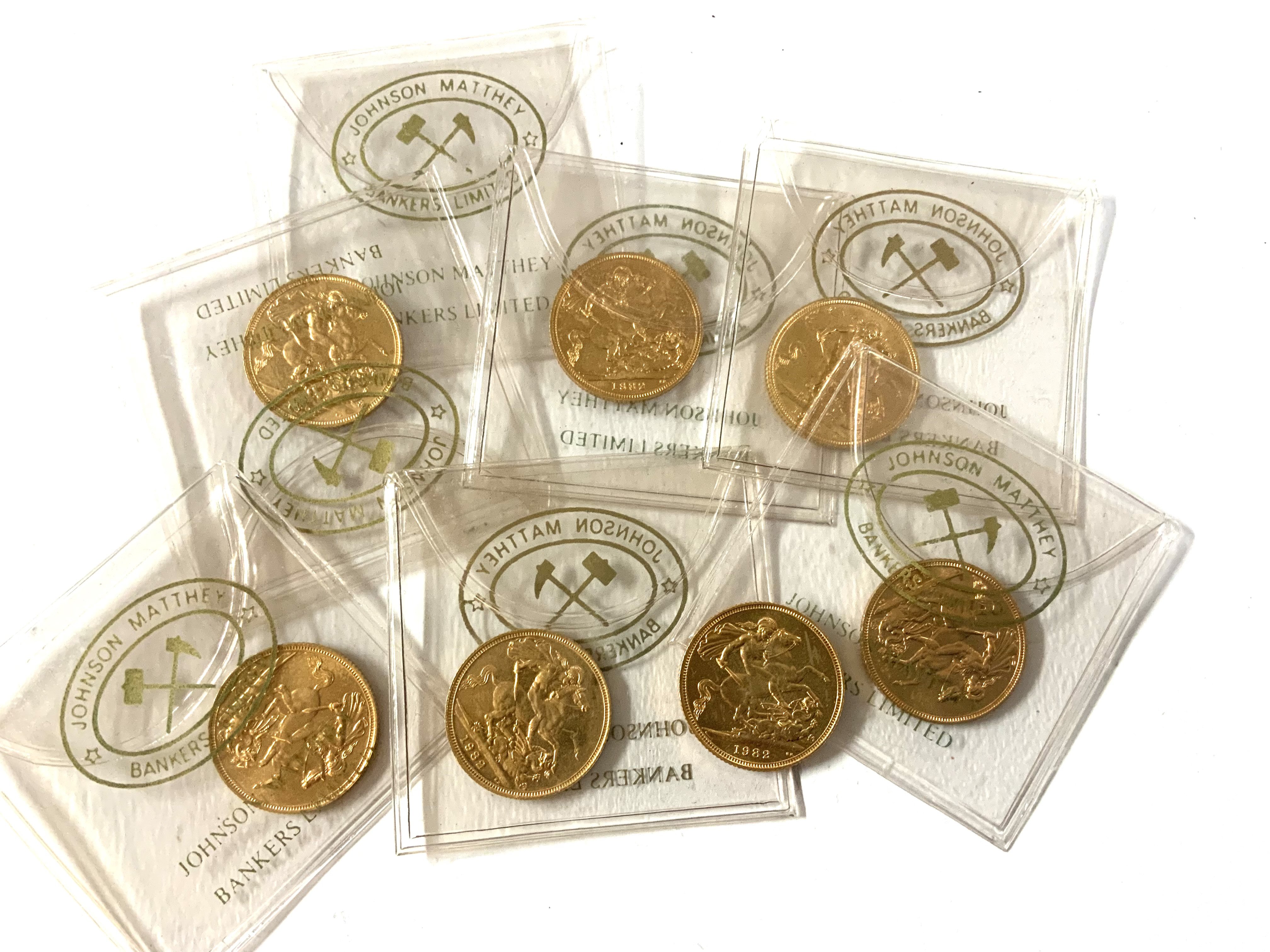 7 1982 full Queen Elizabeth II sovereigns, with Johnson Matthey coin pouches.
