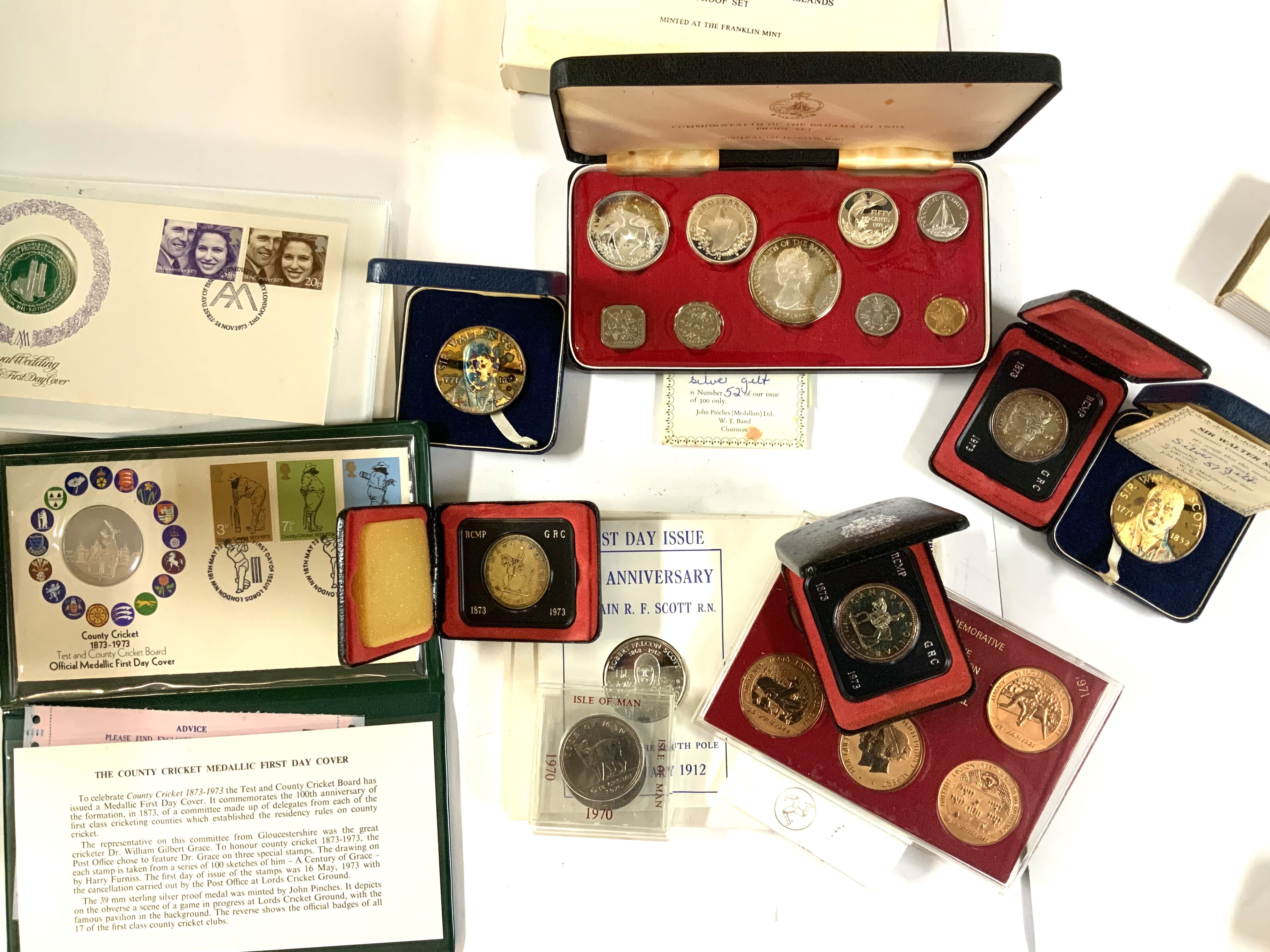 A mixed collection of sterling silver and commemorative coins.