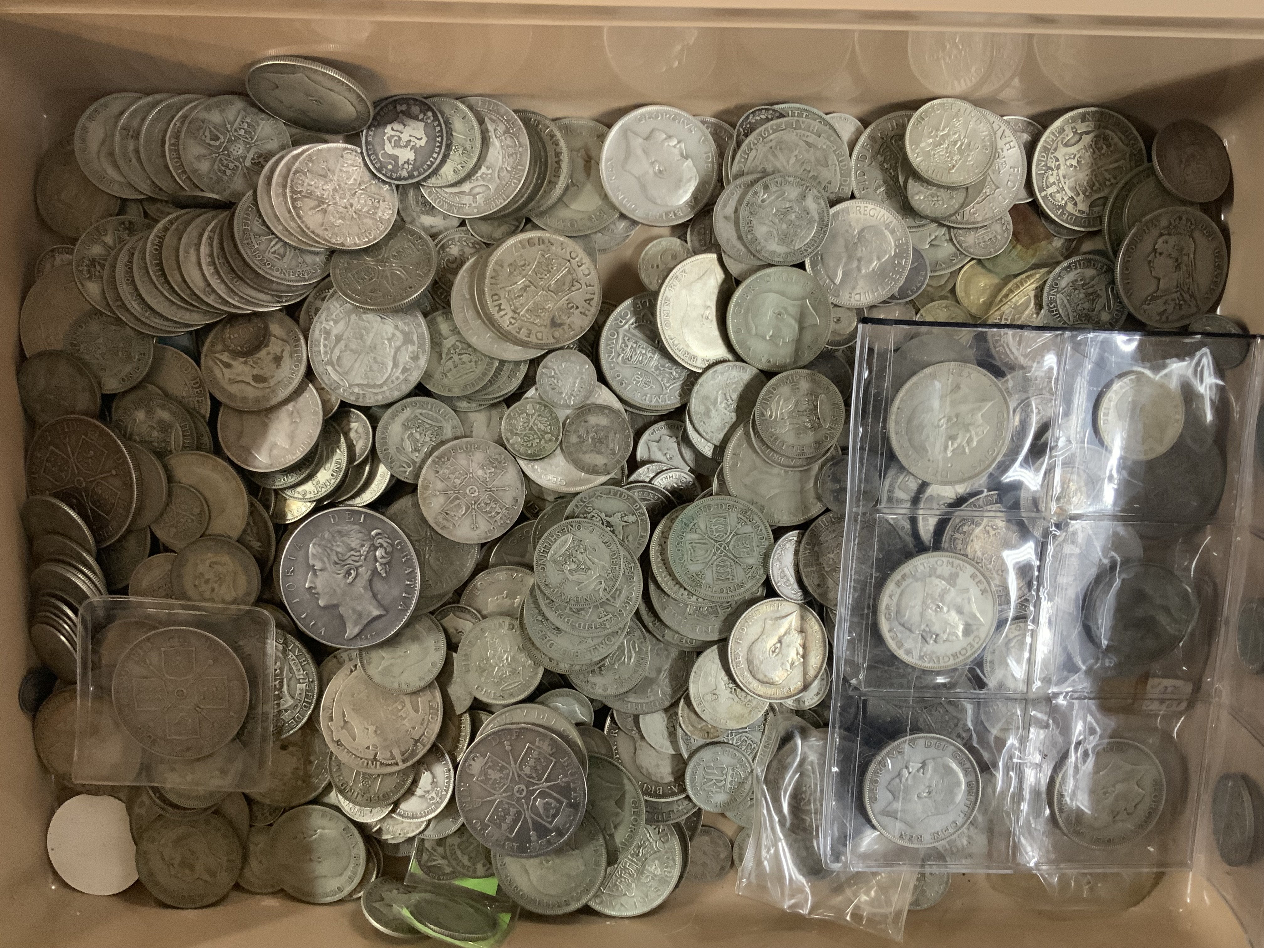 A large collection of pre 1947 silver coinage. 3.2kg.