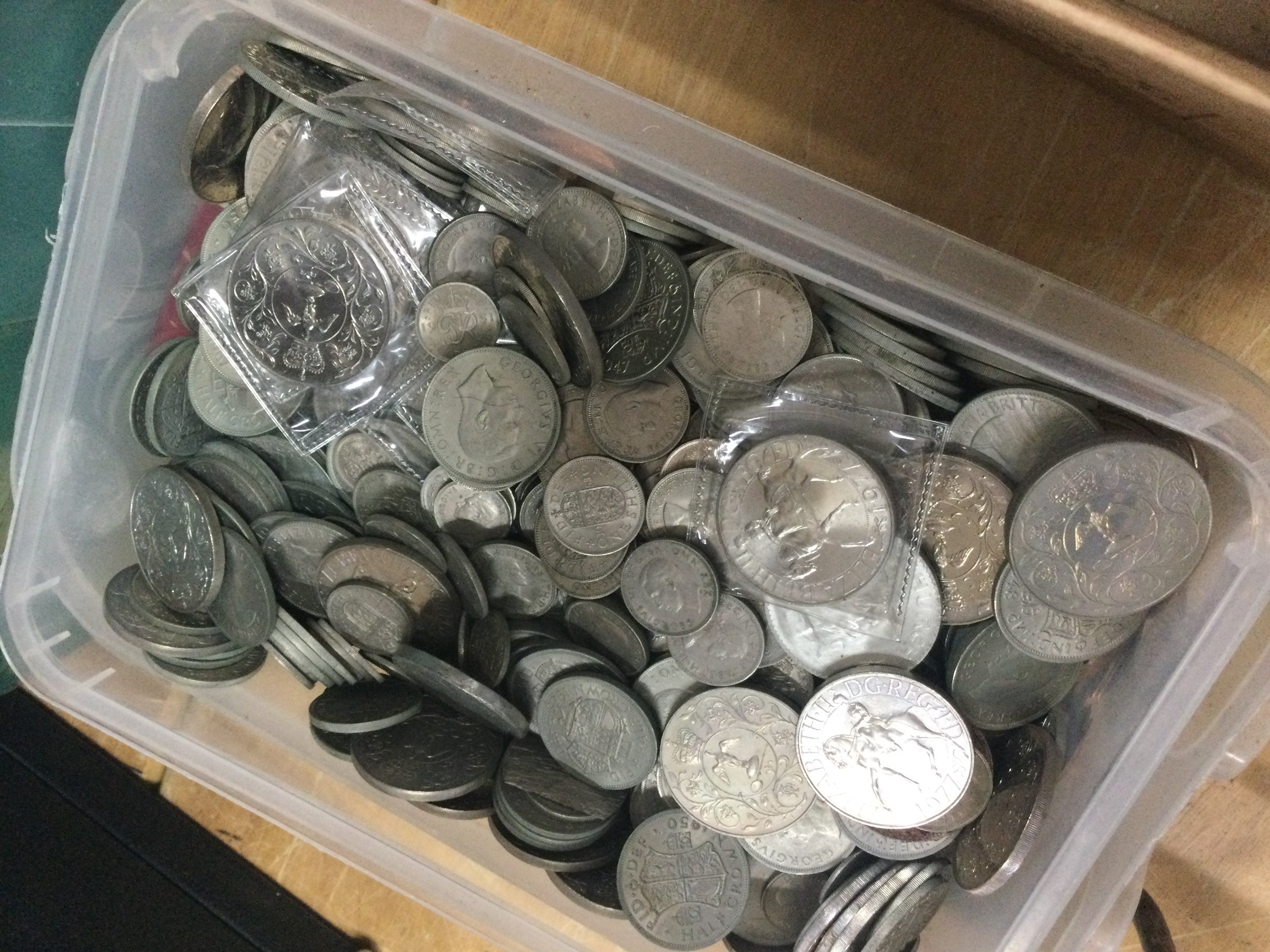 A collection of coins including half crowns, half pennies, Royal mint coin club.. This lot cannot be posted