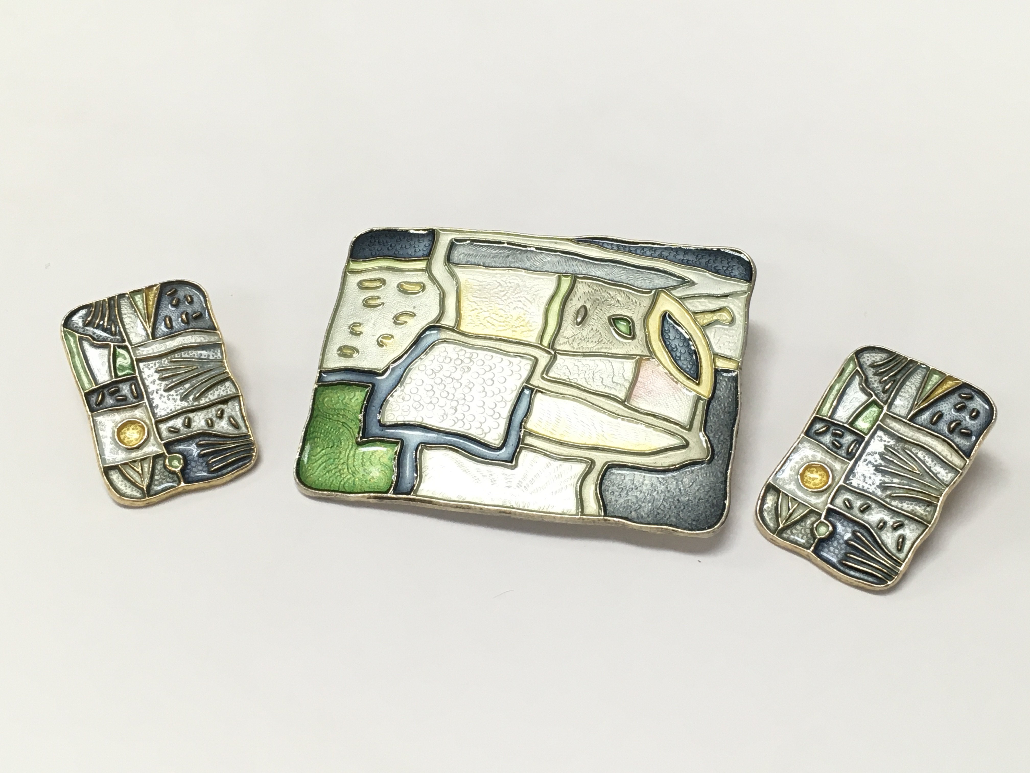 David Anderson silver Norwegian brooch and pair of earrings , postage category A