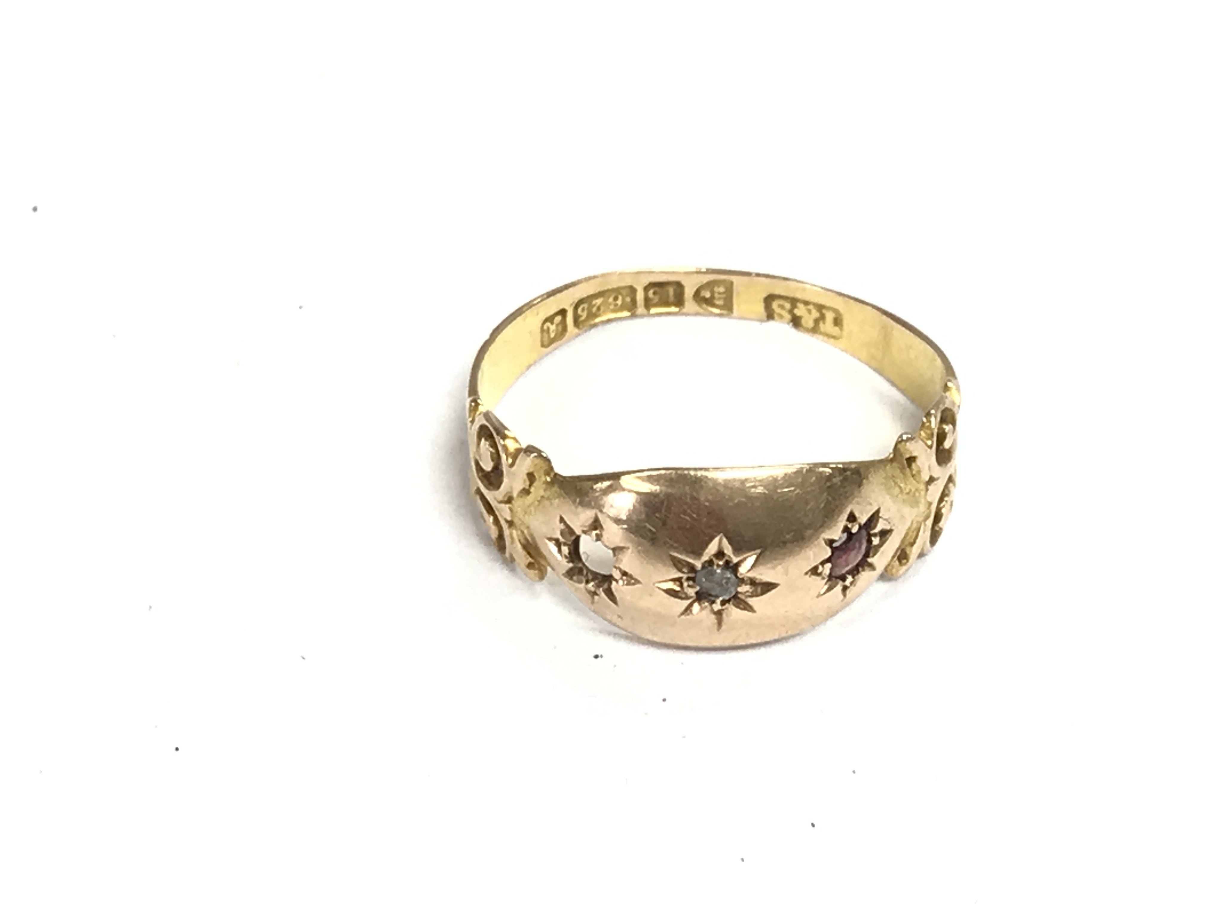 A 15ct gypsy ring size L and 1.93g. Postage A