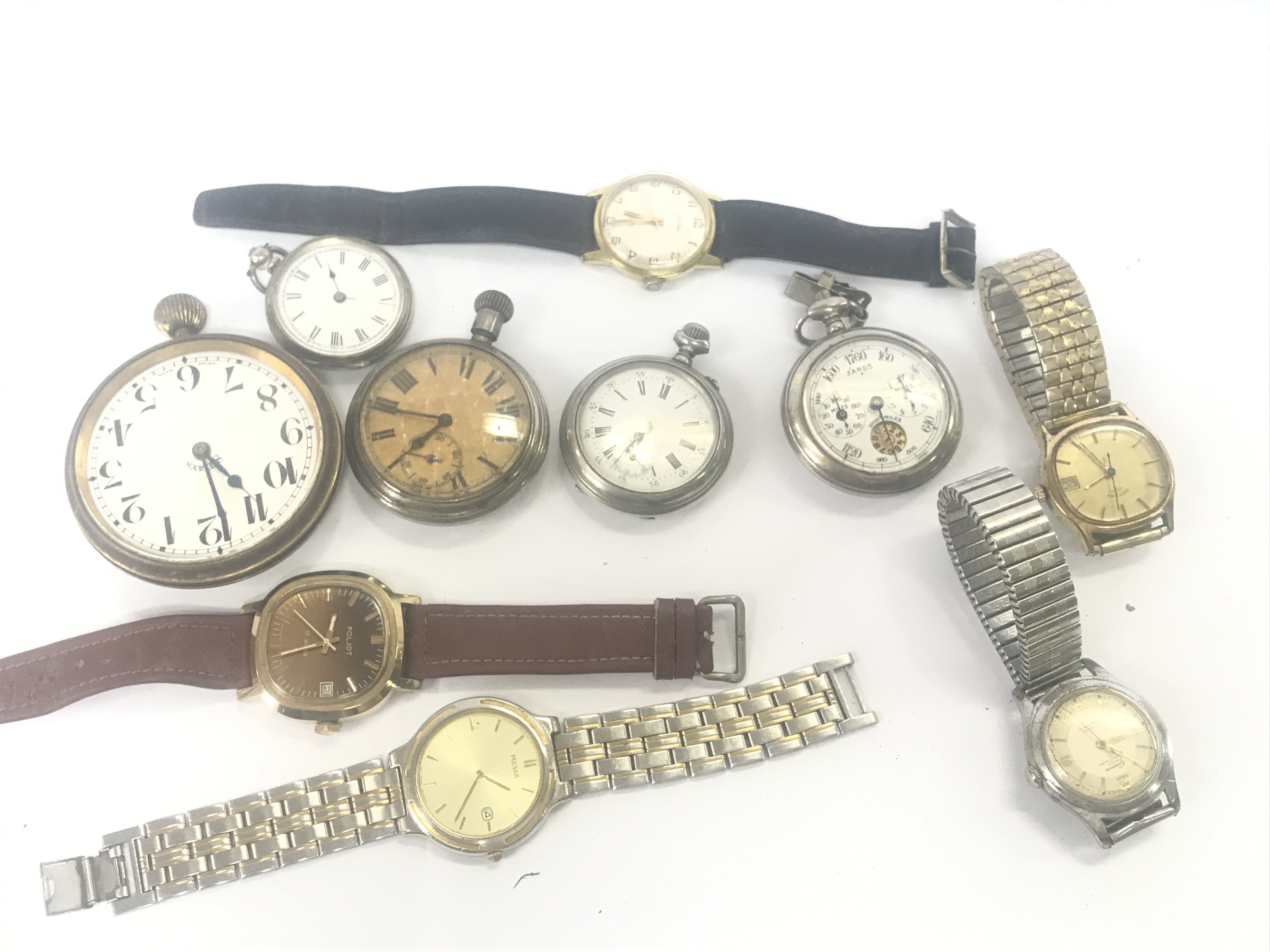 A selection of various pocket watches and gents wristwatches