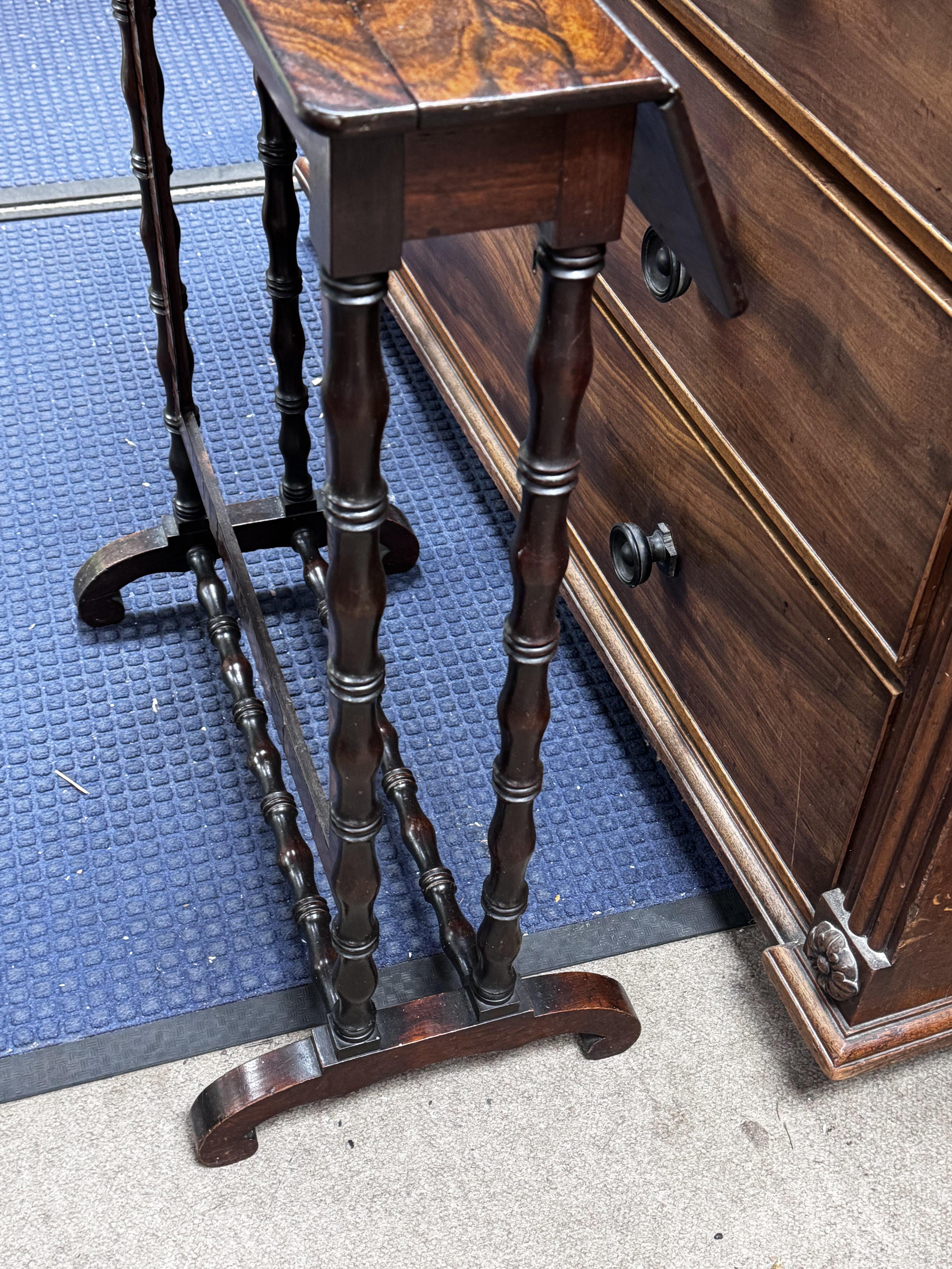 A small William IV Rosewood veneered side table / screen. NO RESERVE