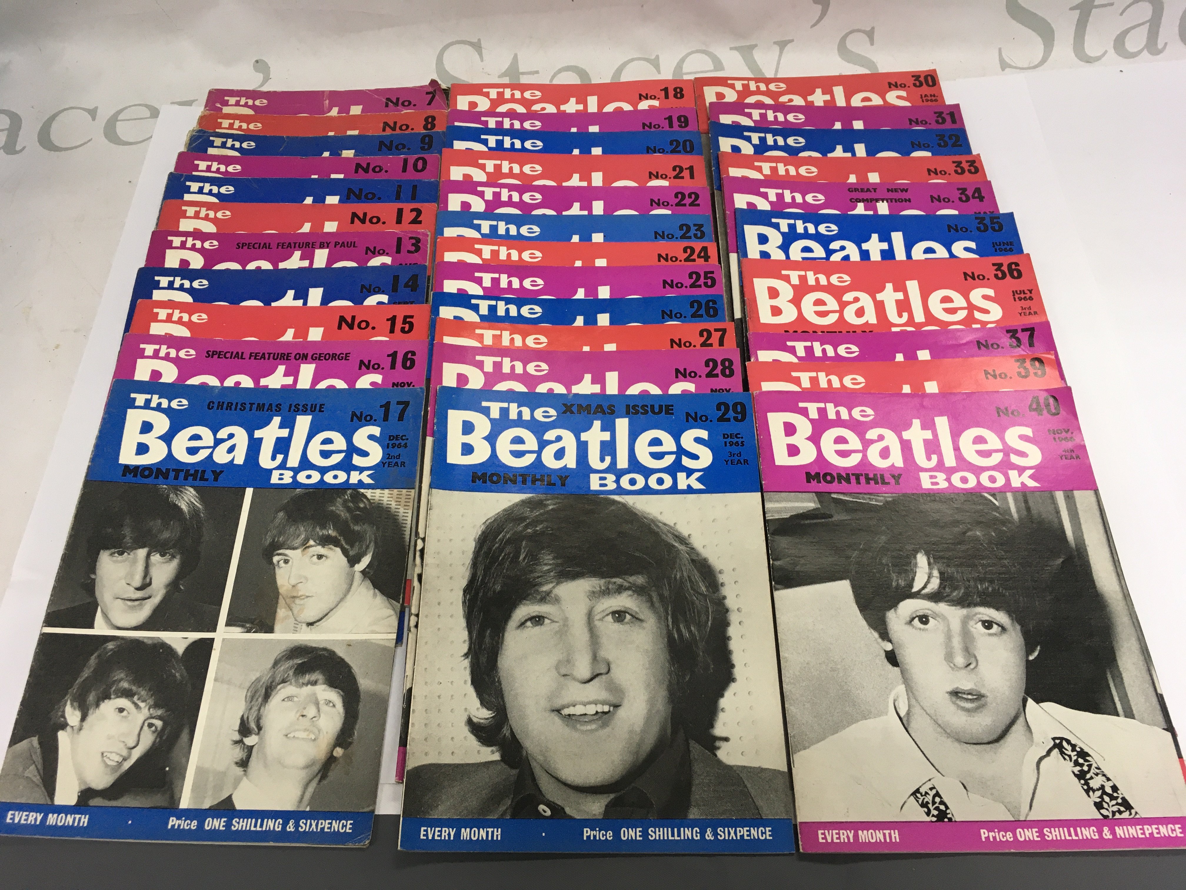 A collection of Beatles Book Monthly magazines comprising numbers 7-37, 39 and 40 plus some black and white press photos from A Hard Day's Night and a Meet The Beatles magazine. Shipping category B.
