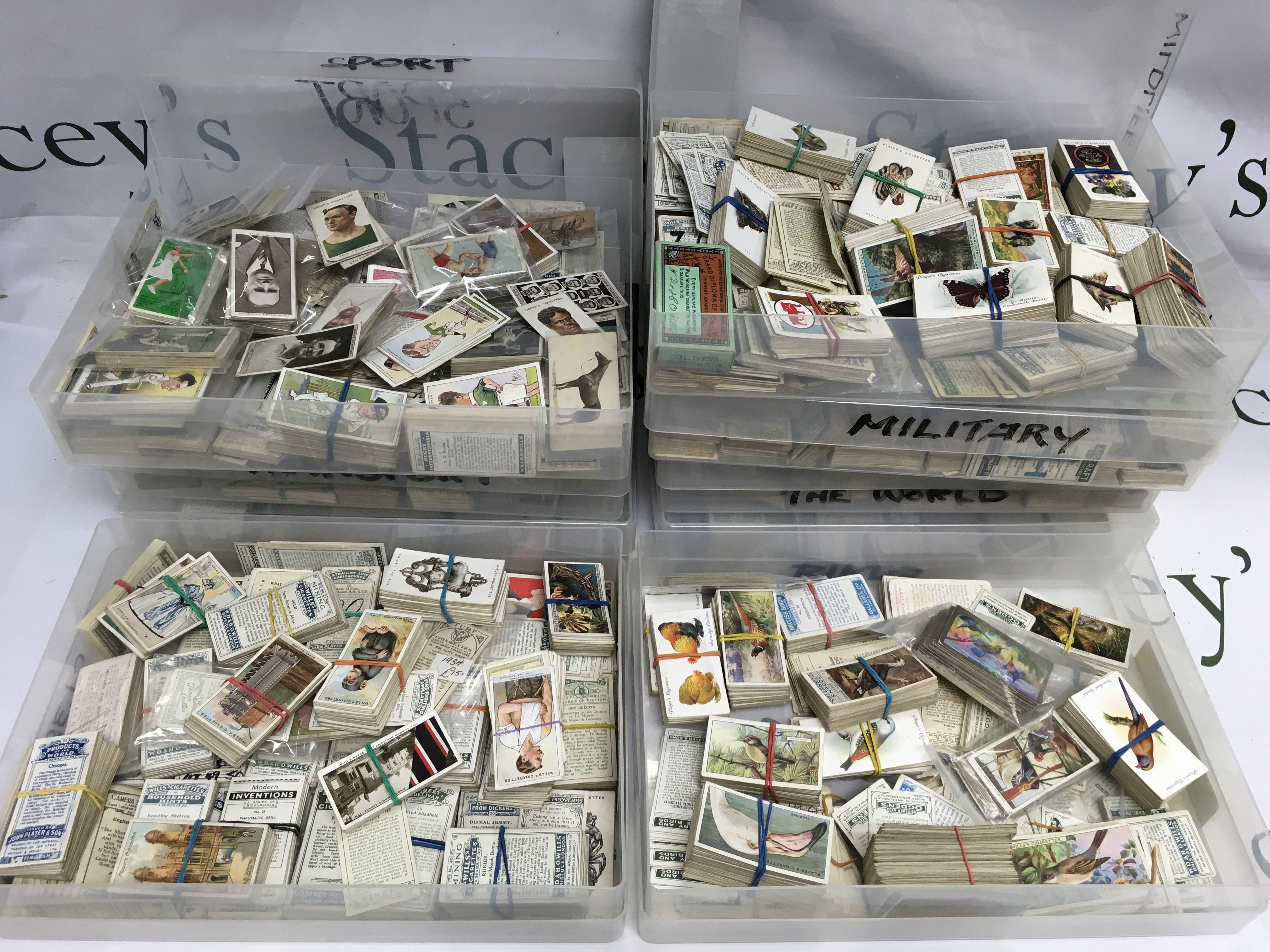 A large collection of cigarette cards, various subjects. Shipping category D.