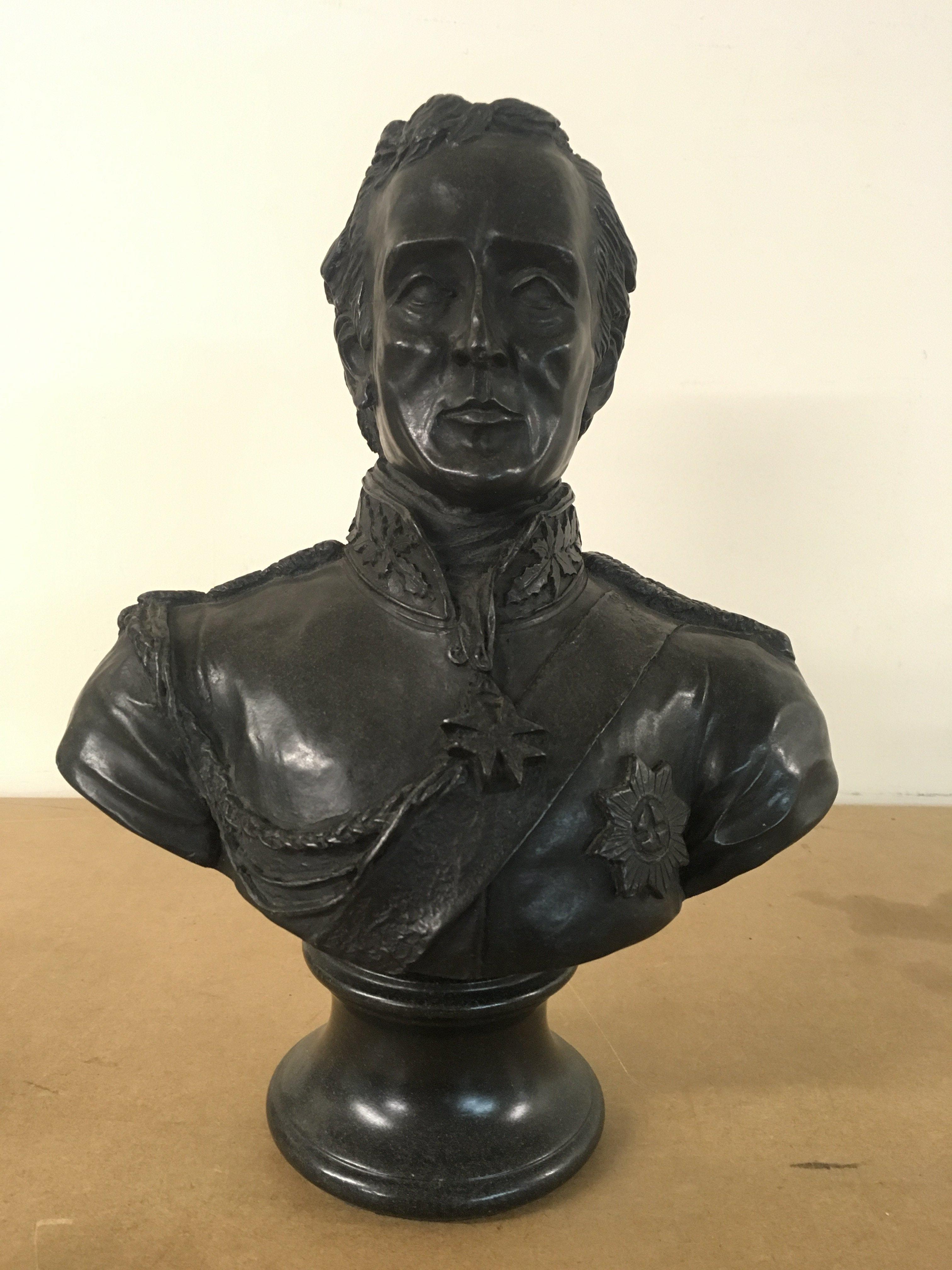 A bronzed bust in the form of the Duke of Wellington. 30 cm .