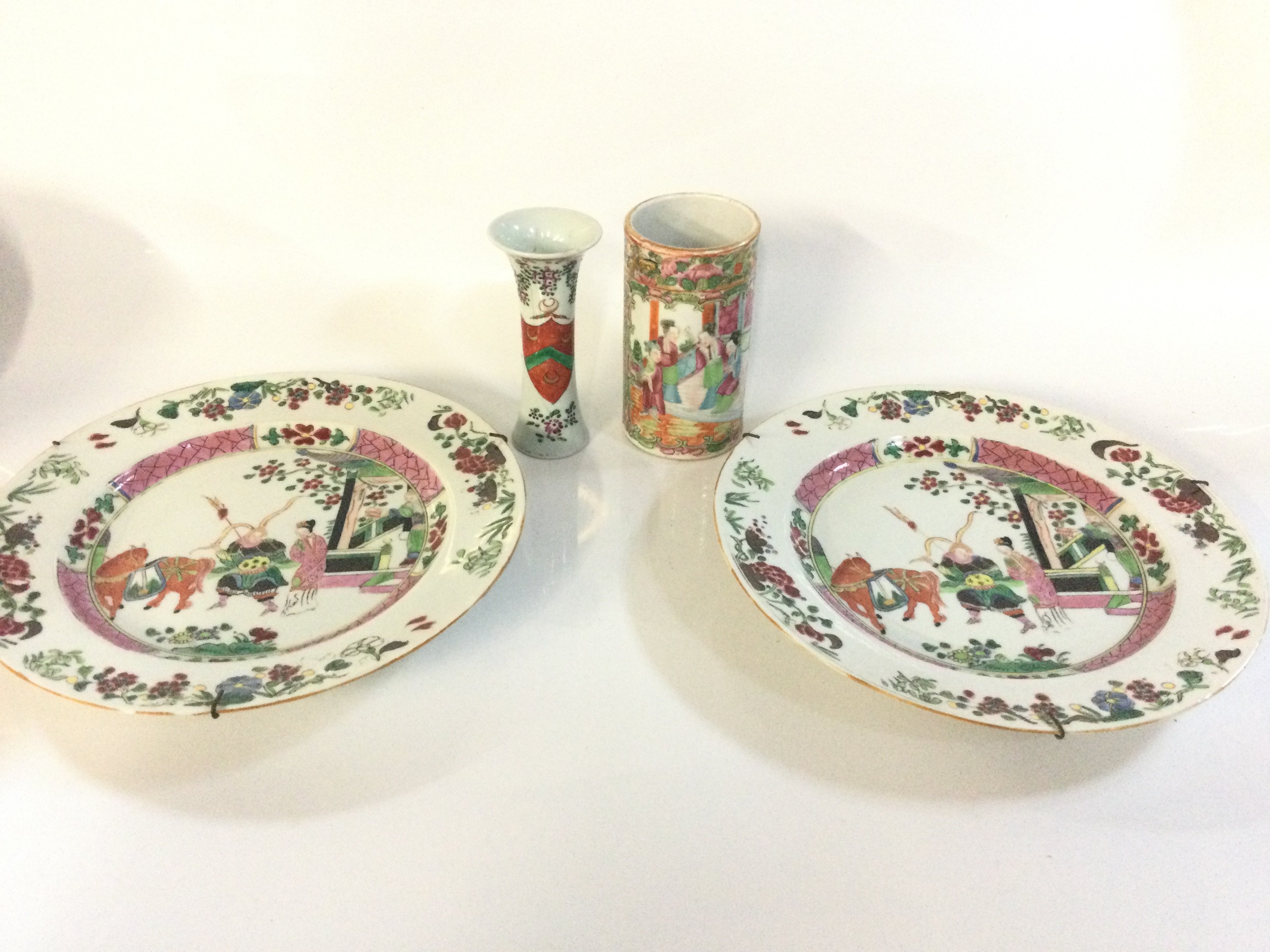 Chinese Famille rose dishes, vase and a Samson Armorial vase