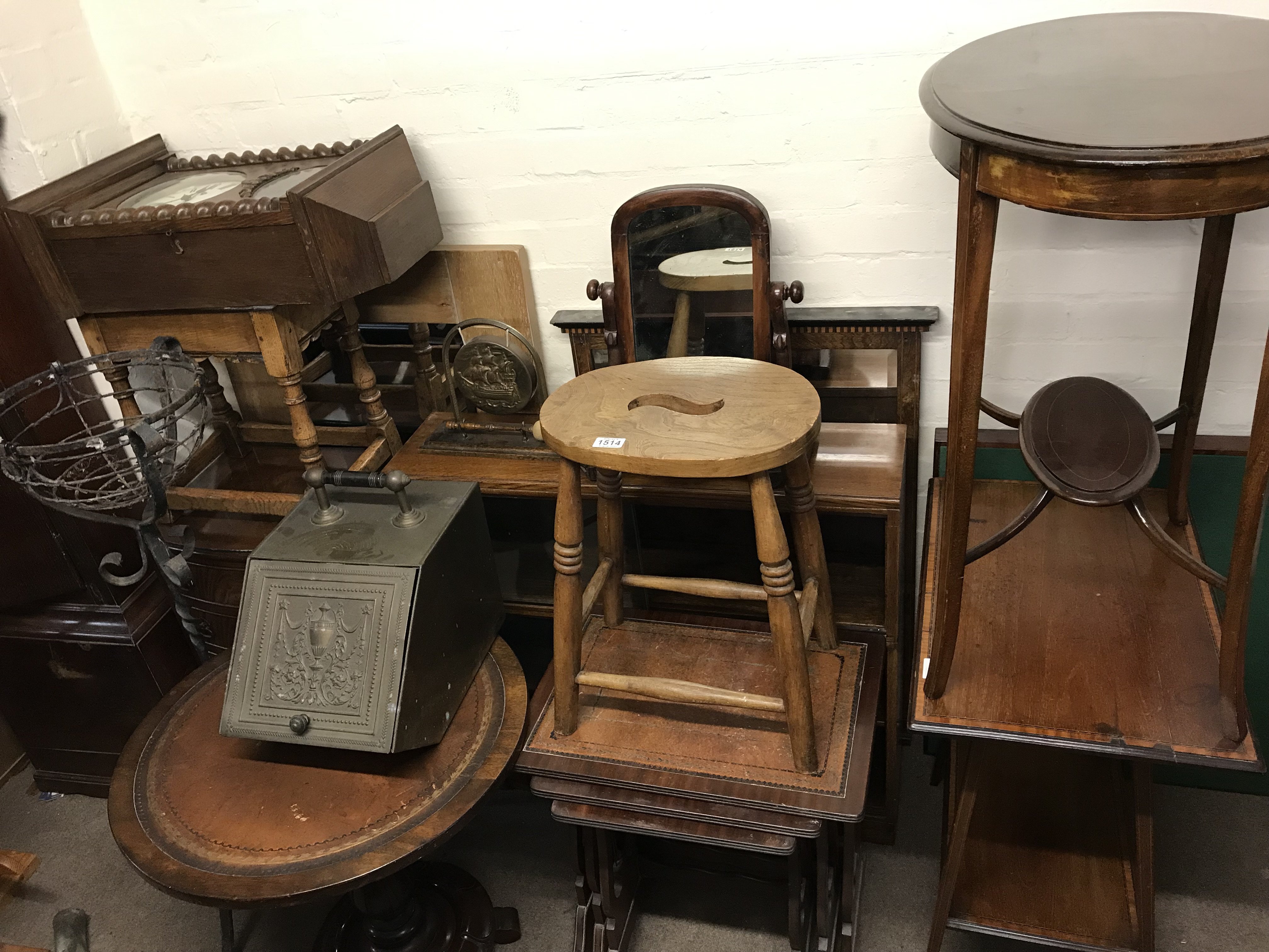 A collection of small furniture items, no reserve.