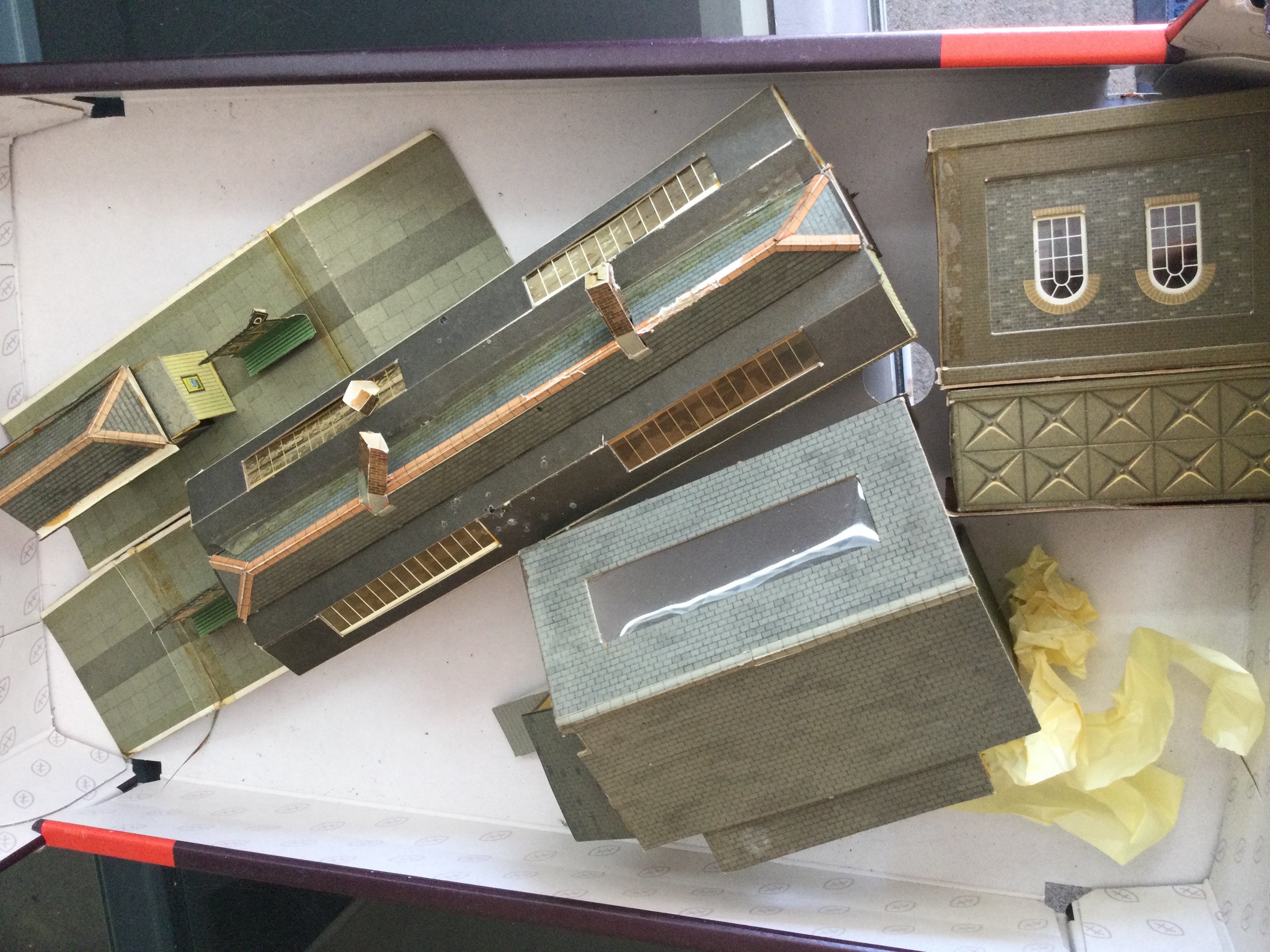 A box of trains and Meccano, with some track and station buildings- NO RESERVE