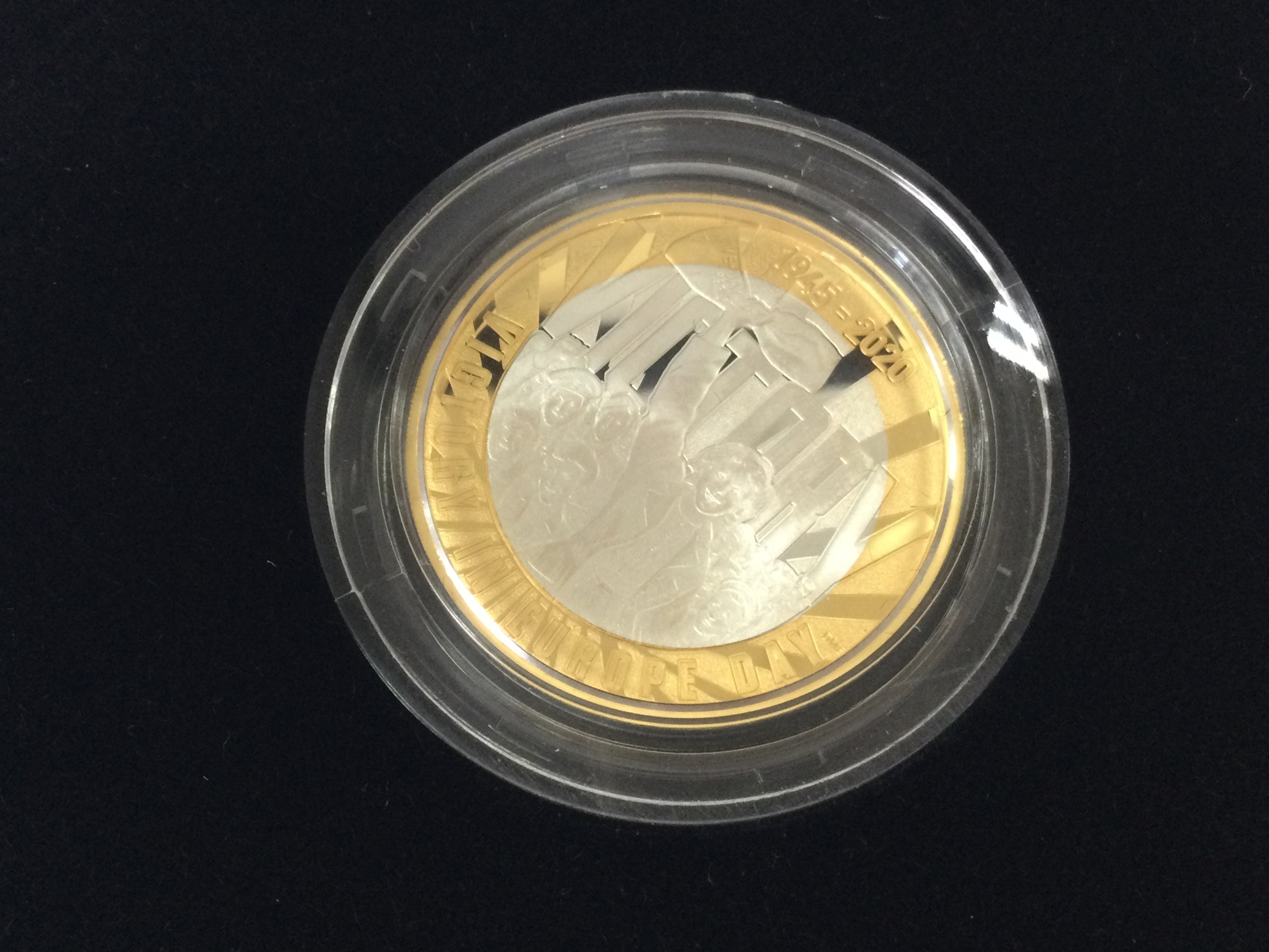 75th anniversary of VE Day uk 2 pound silver proof coin.
