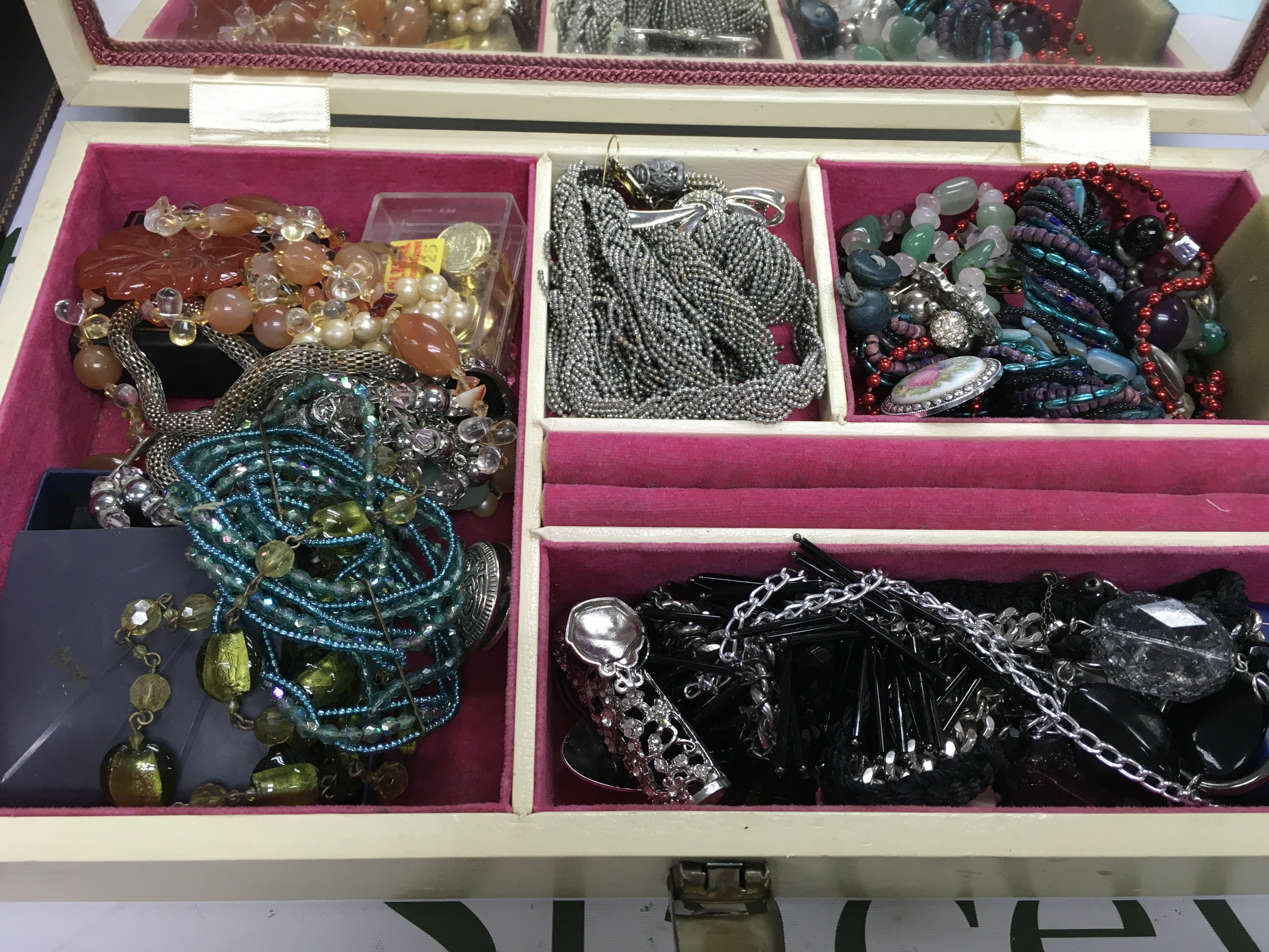 A collection of costume jewellery