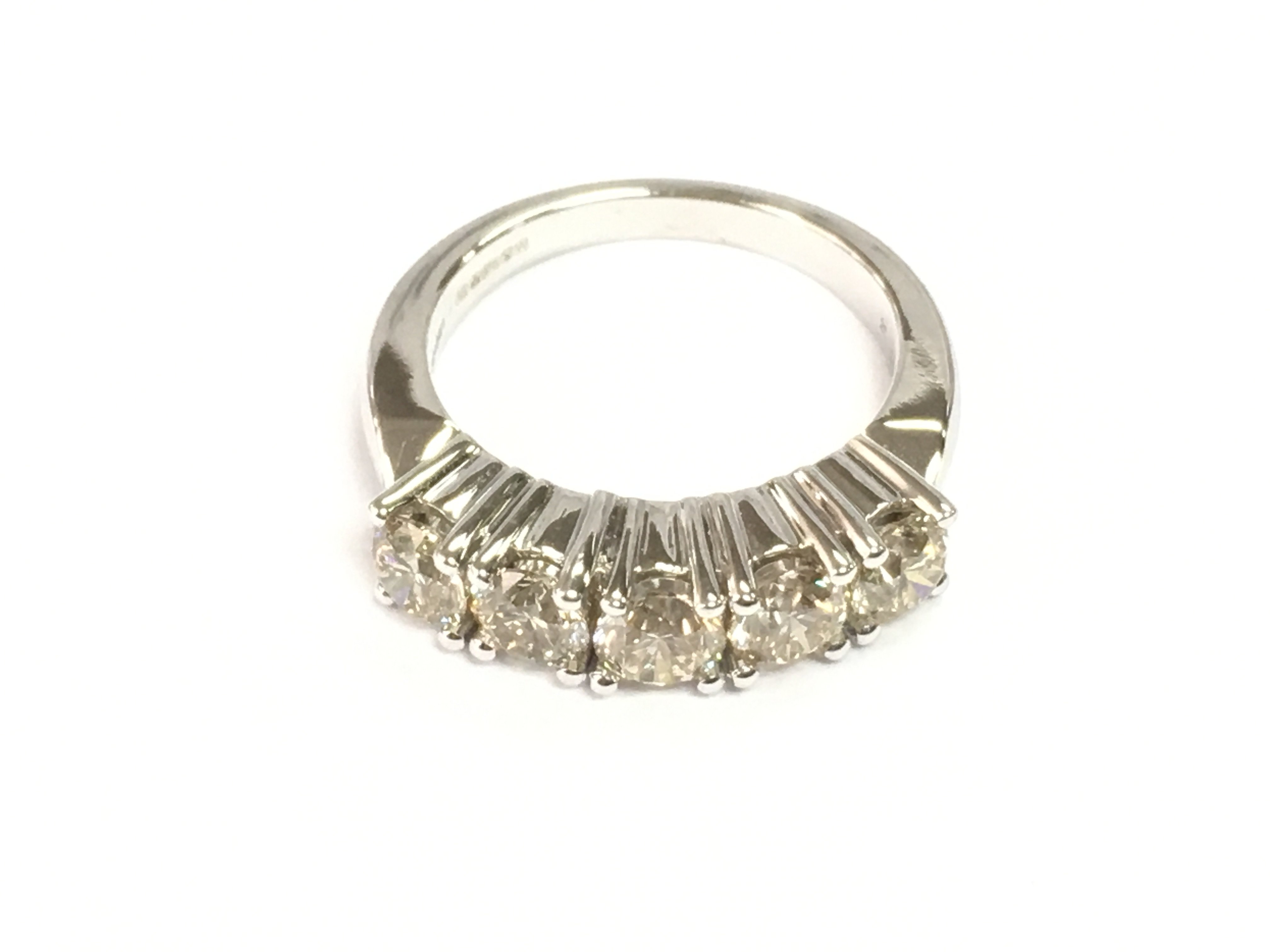 9ct white gold 5 stone diamond ring with box. Size N 1/2 and 5.69g approximately