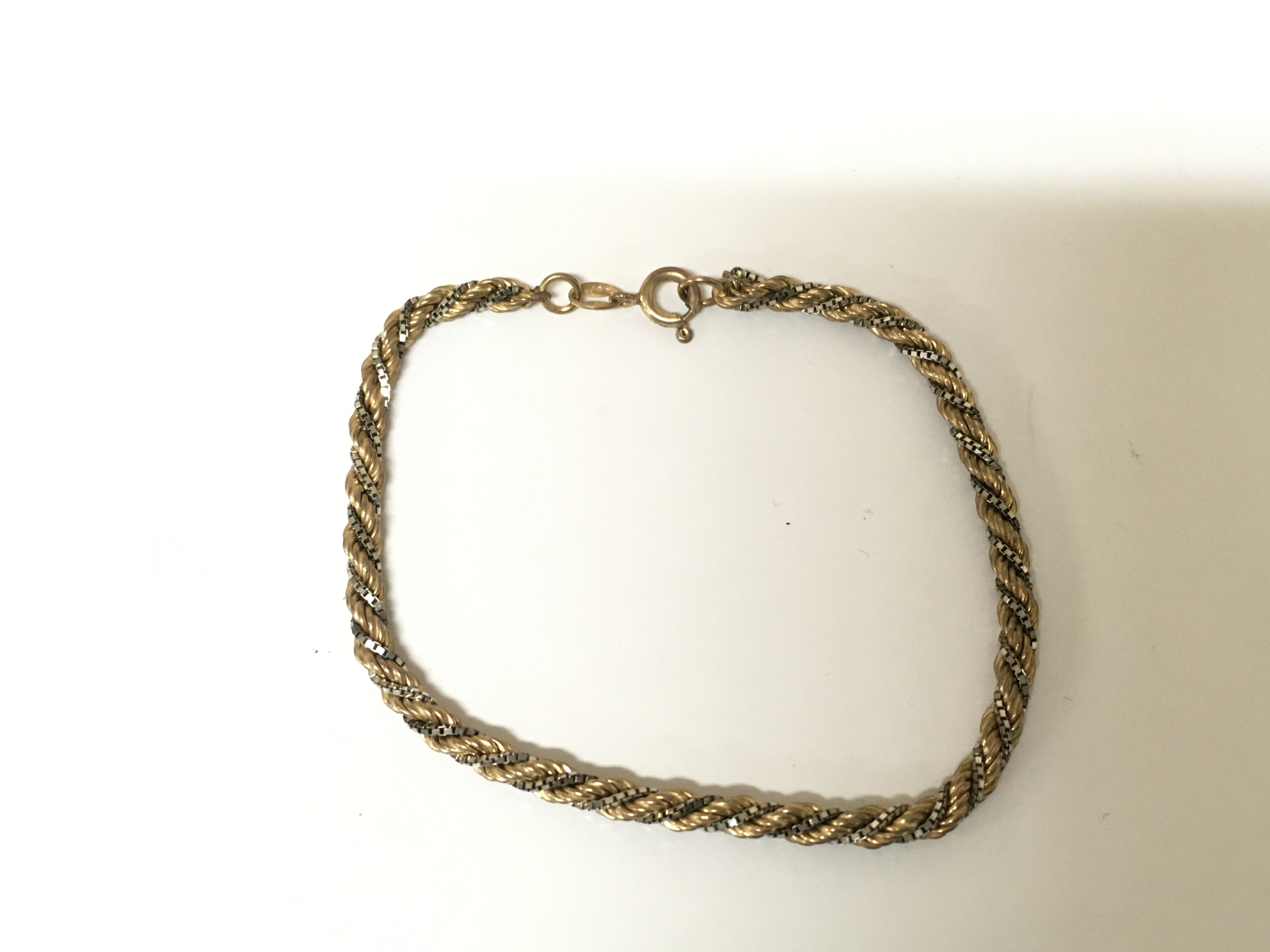 A 9ct rope bracelet. 4.11g