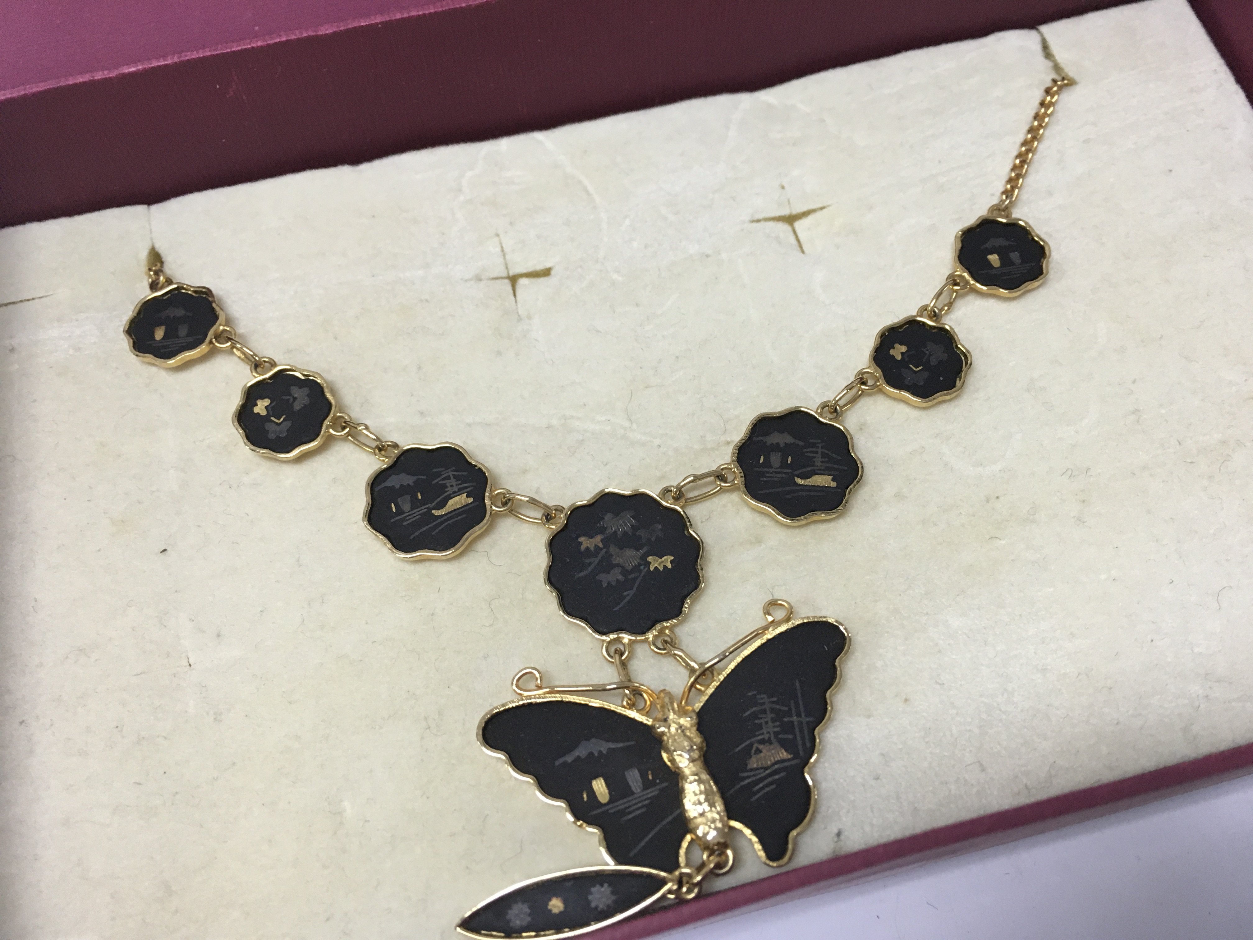 Damascene necklace . Postage catA