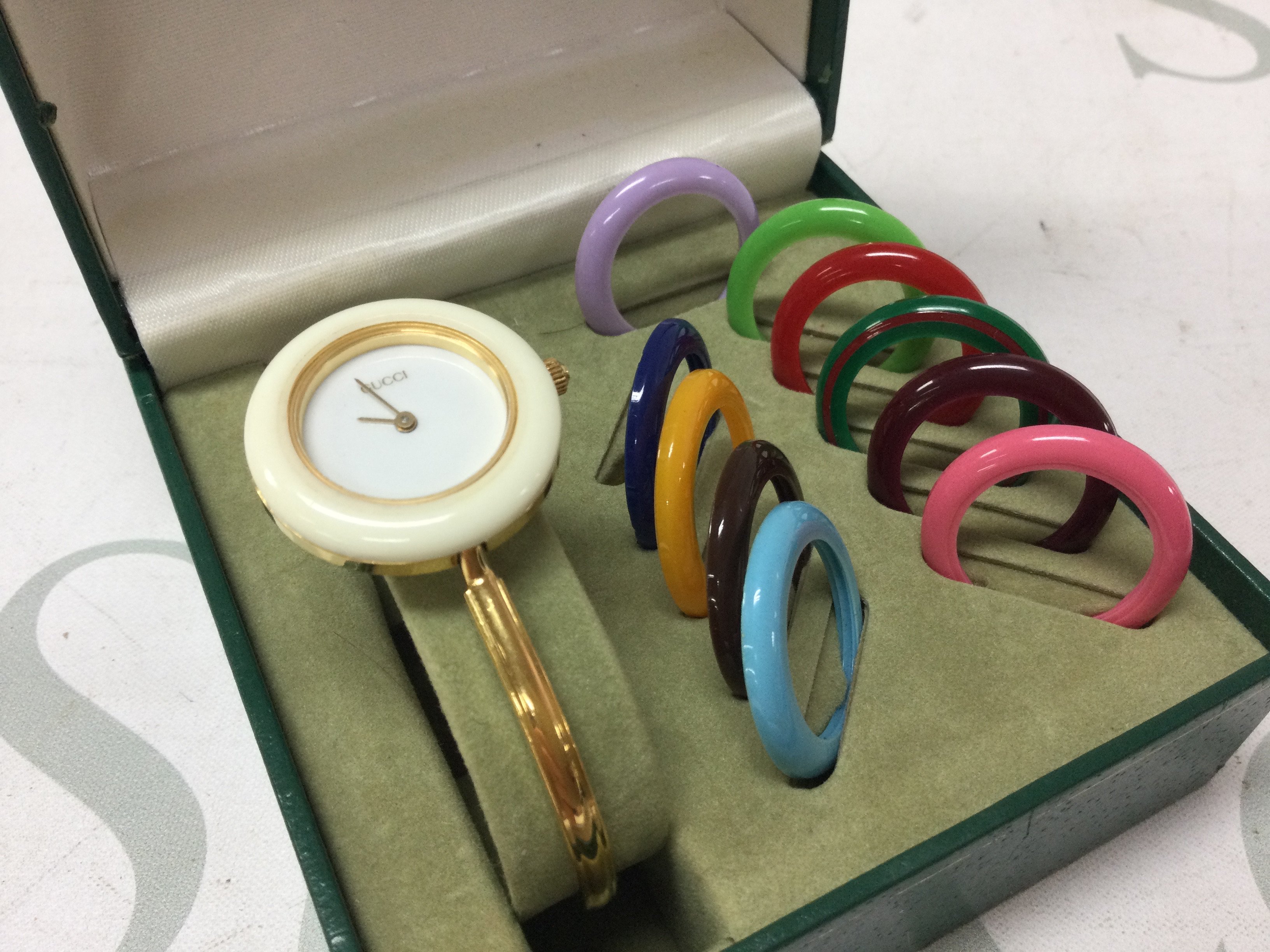 Gucci Change Bezel 12 Colors Ladies Watch. Postage cat B