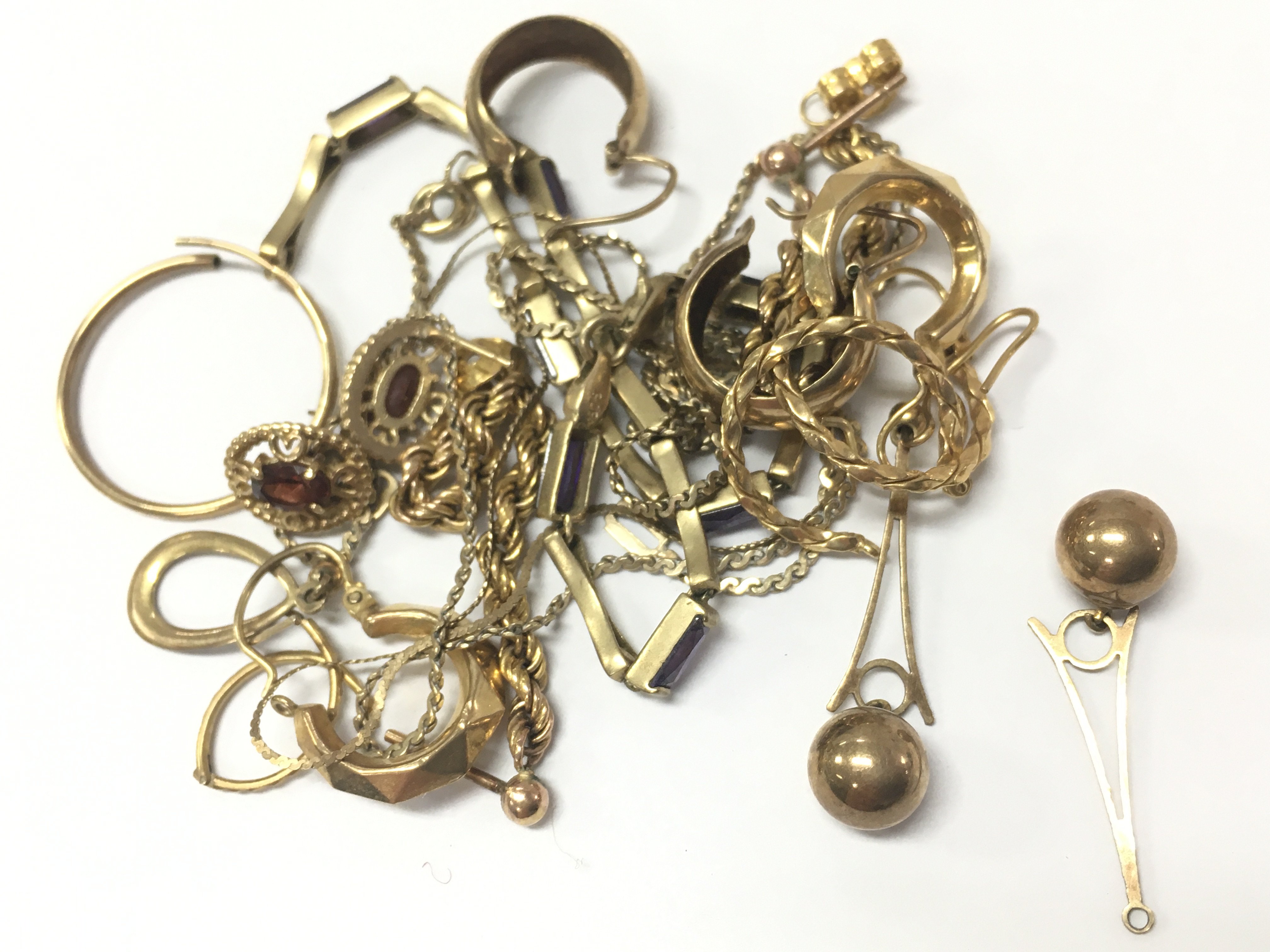 Mixed 9ct gold Jewellery including a pair of 9ct gold cubic zirconia earrings, 19.7g total weight. Postage cat a