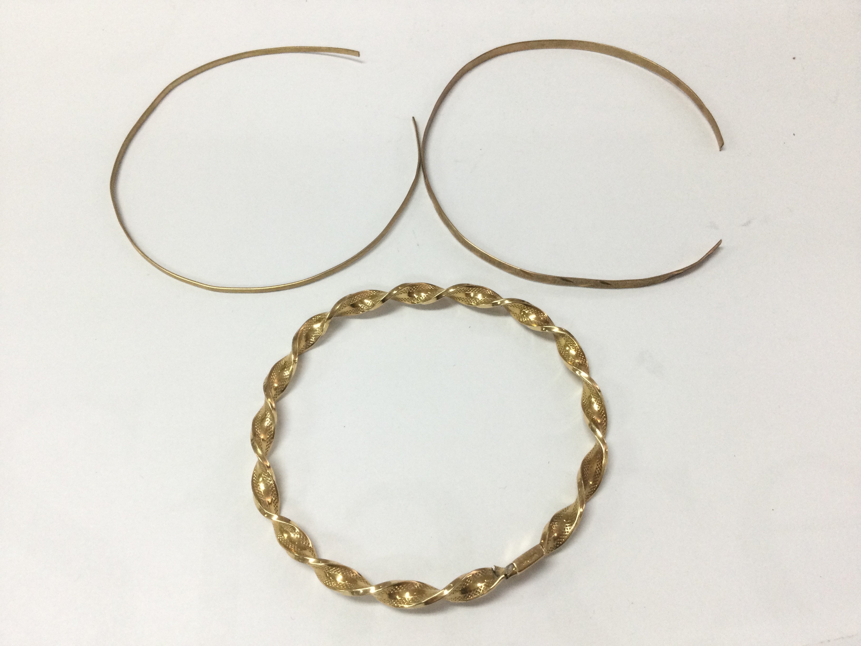 9ct gold bangles two hallmarked. 10.80g total.