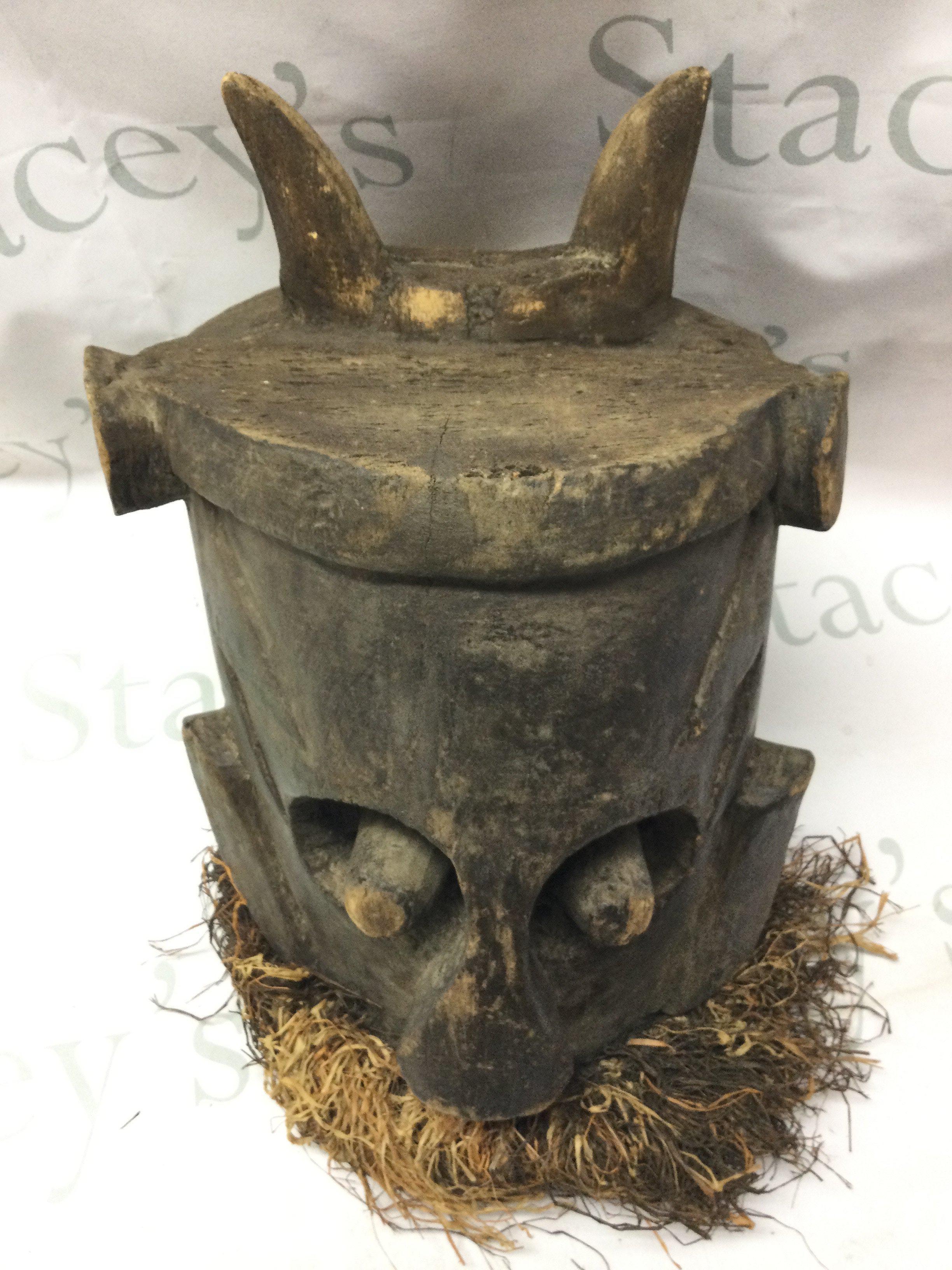 An African Fang ( Gabon Region) mask. Approximately 41cm tall. This lot cannot be posted