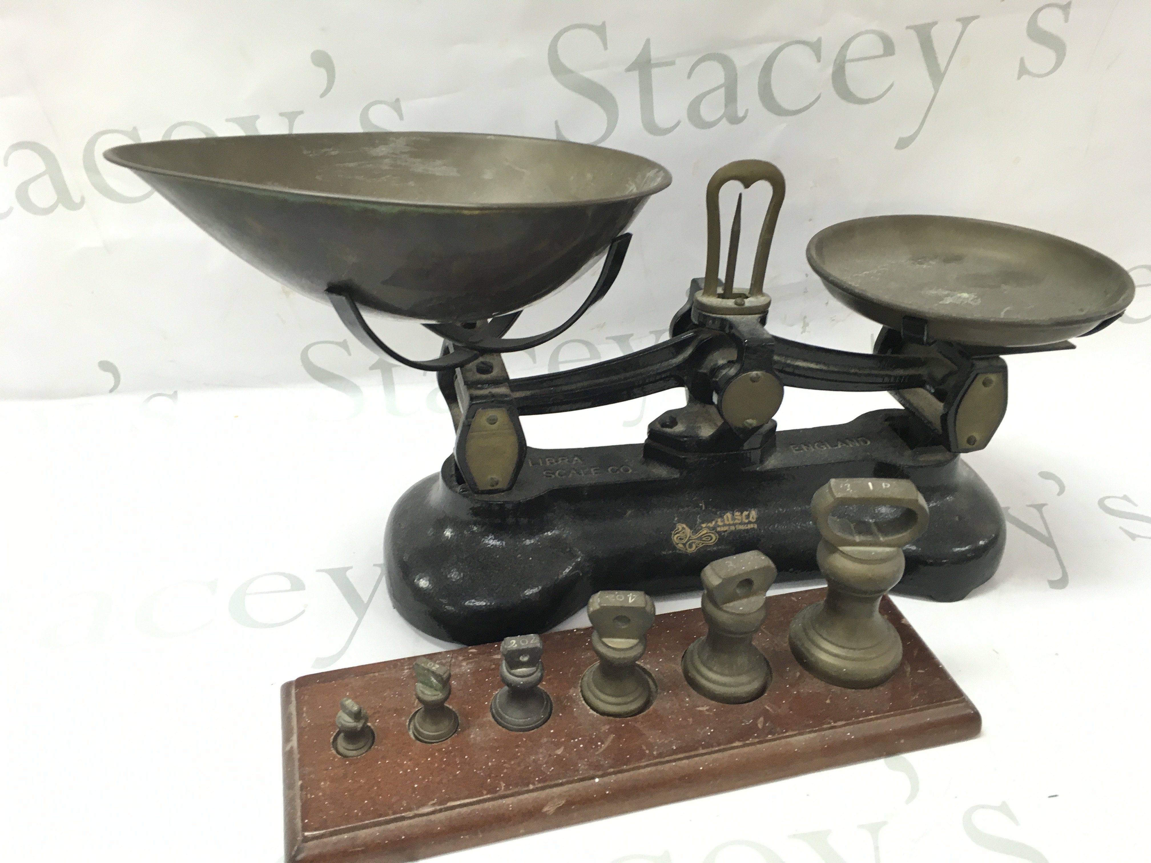 A vintage set of Librasco scales . Postage category c