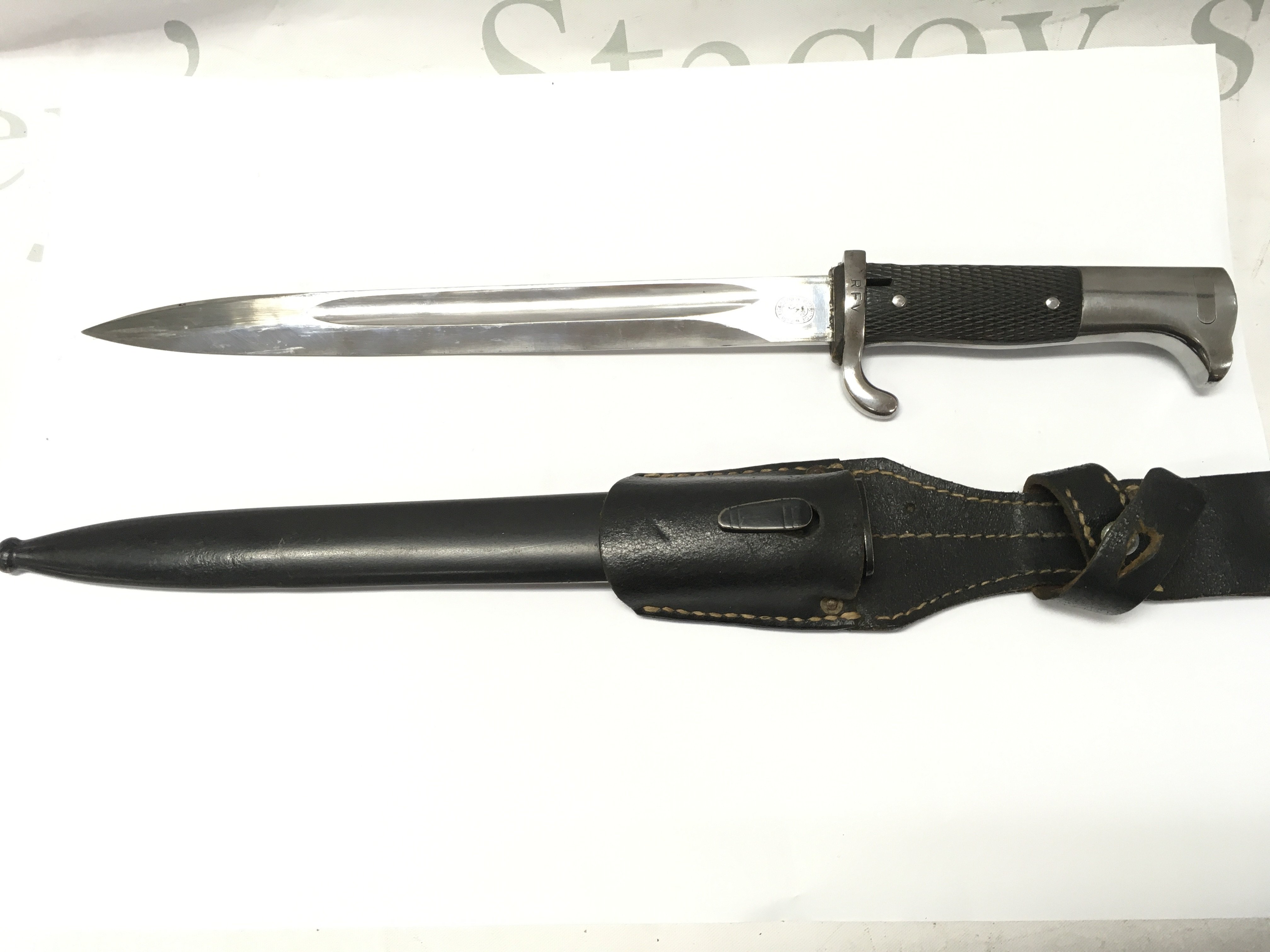 A rare German Customs bayonet , Maker C Eickhorn early trademark , marked on Guillon RFV with frog . Blade 26cm long. Near in mint condition . 39cm total length. This lot cannot be posted