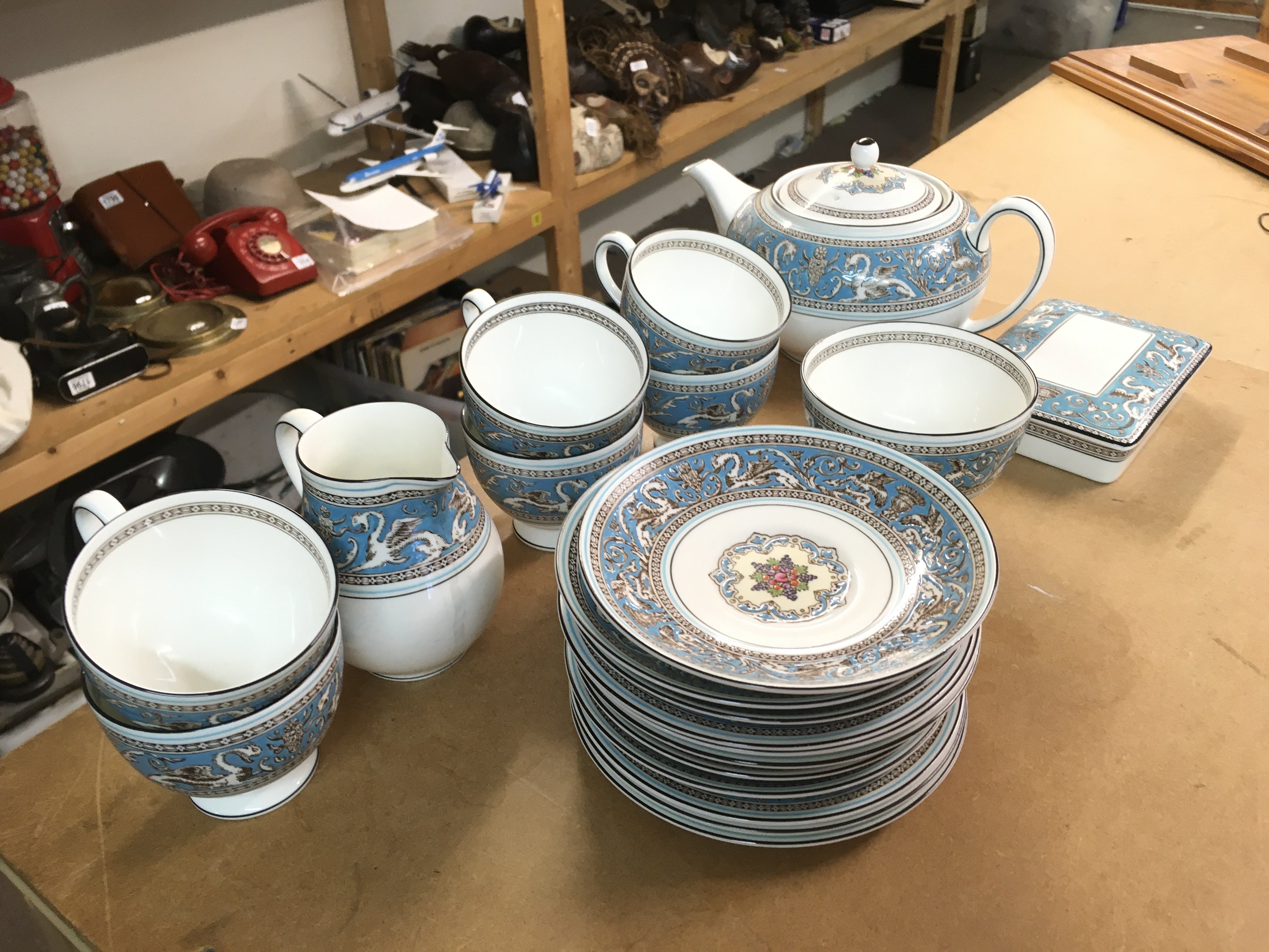 Wedgwood Florentine tea set including cups, saucers, tea pot etc . This lot cannot be posted