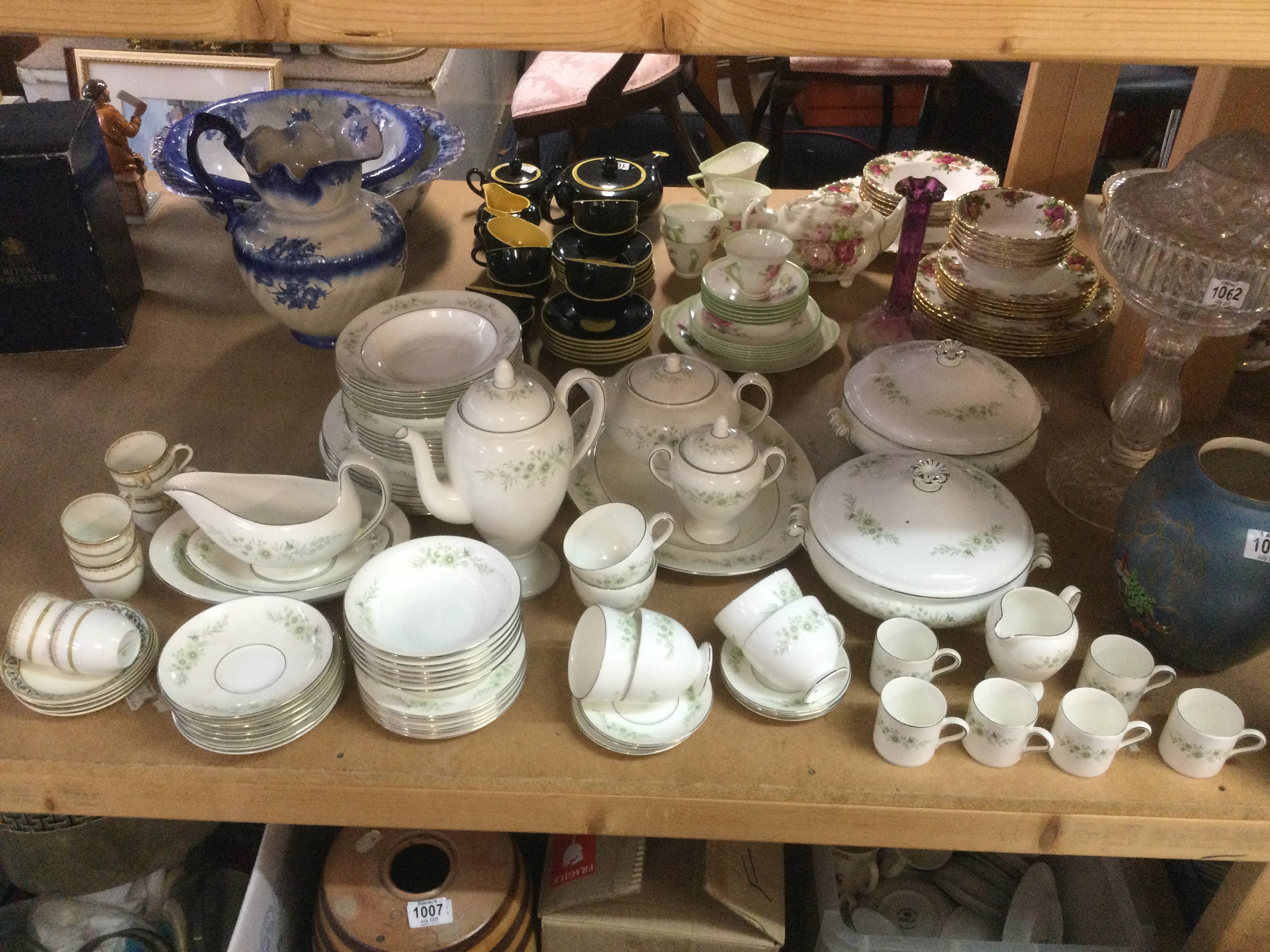 A Wedgwood dinner service in Westbury pattern plus six coffee cups and five saucers. Shipping category D.