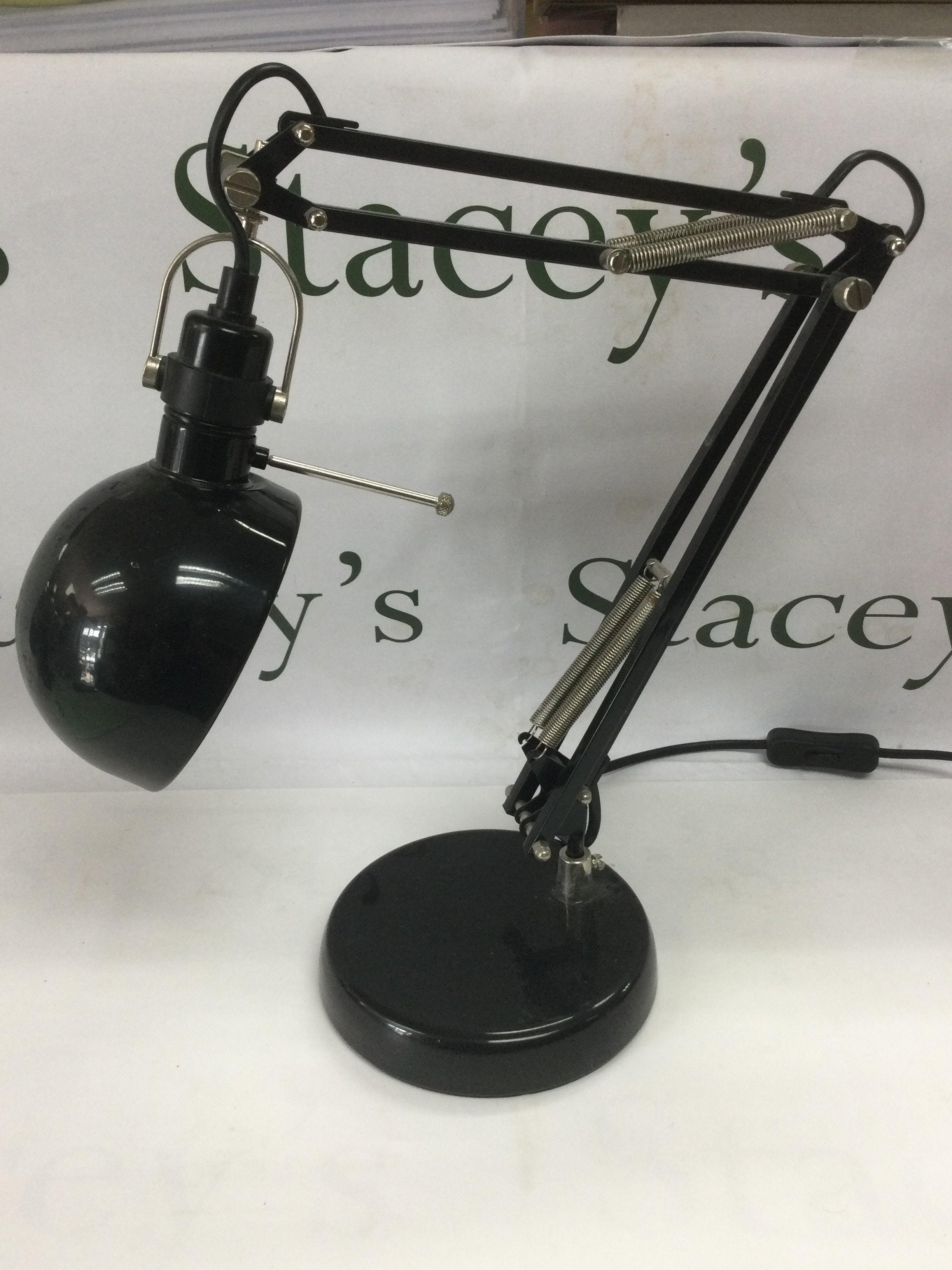 A modern anglepoise lamp. Shipping category D.