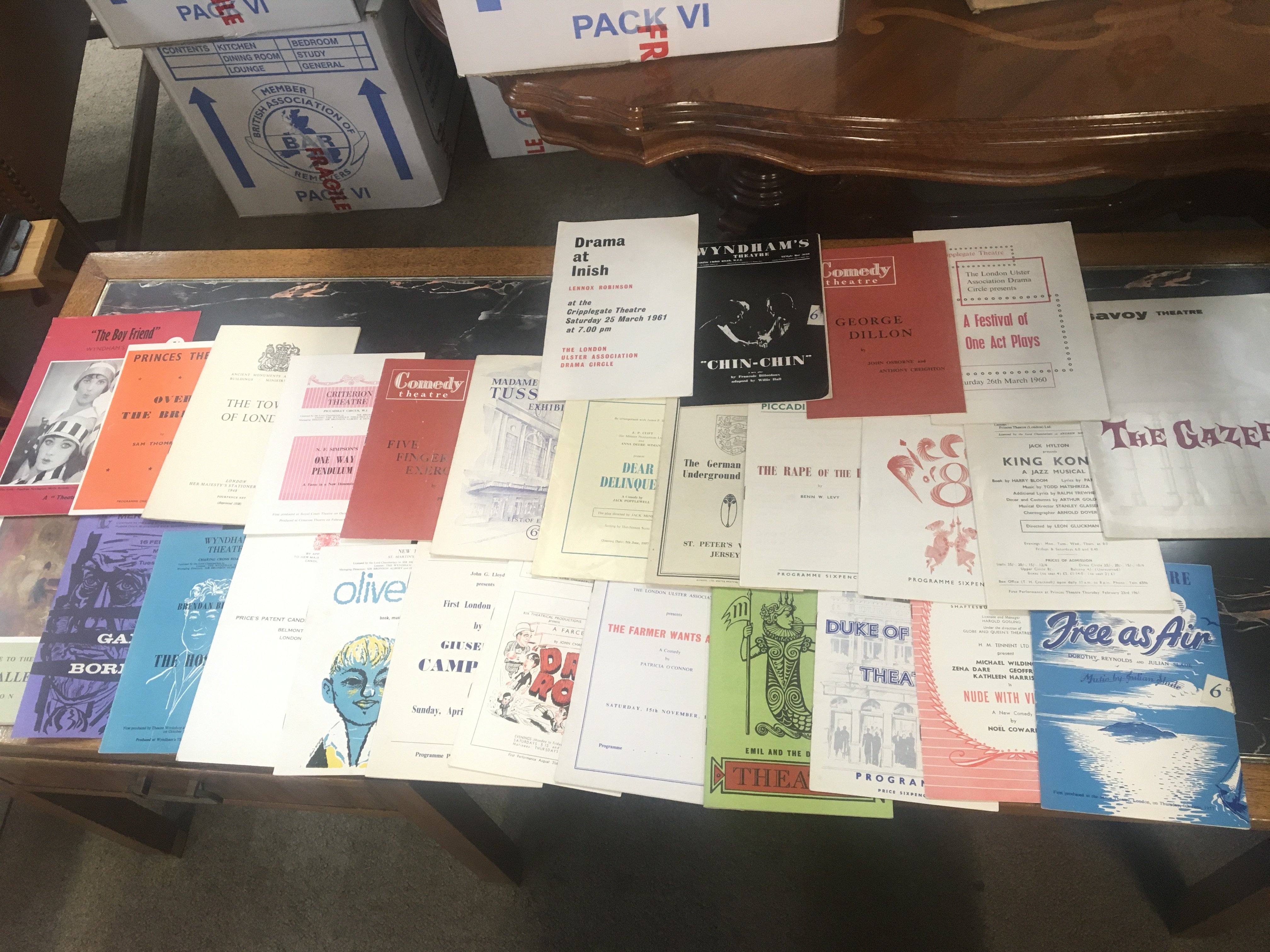 A collection of various 1950s and 60s theatre programmes. Postage B