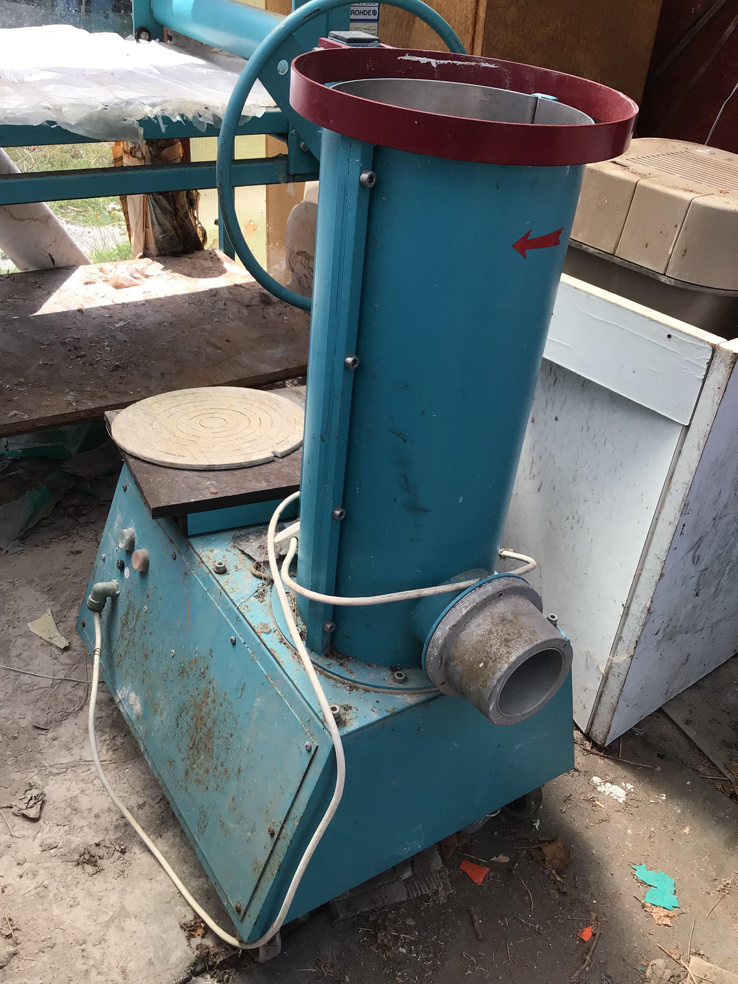 A Studio clay potters mixer electric seen working. Viewing by appointment sold in situ buyer to collect Billericay CM11.