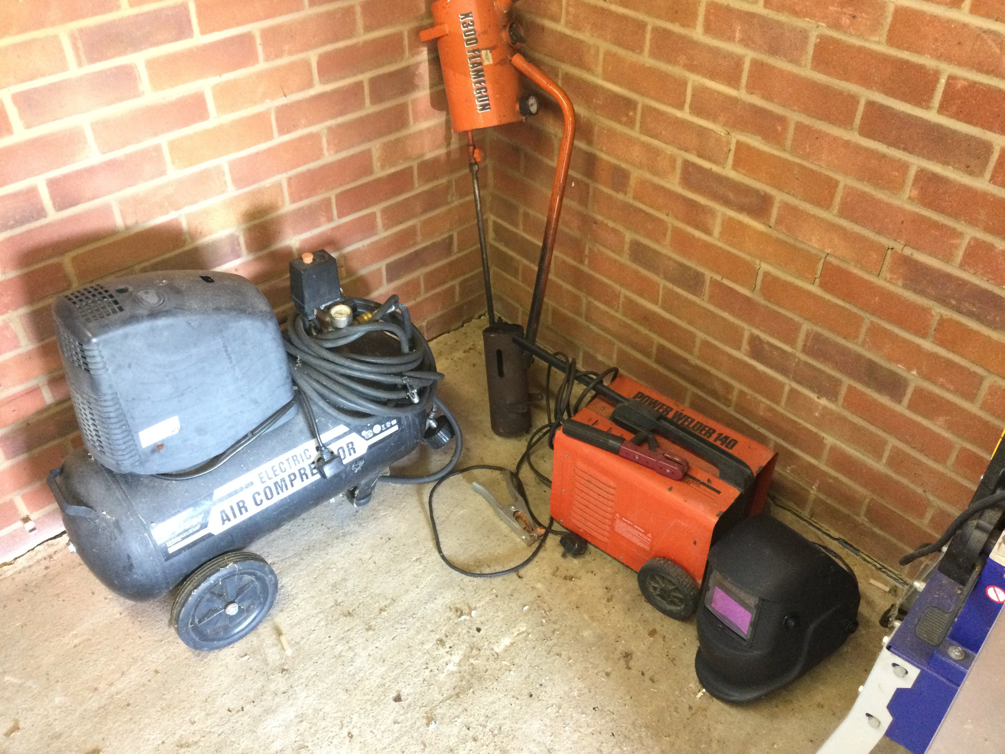An air compressor a sealey power welder and a x300 flamegun. Items sold in situ. Viewing on location in Woodham Mortimer by appointment contact office to arrange.
