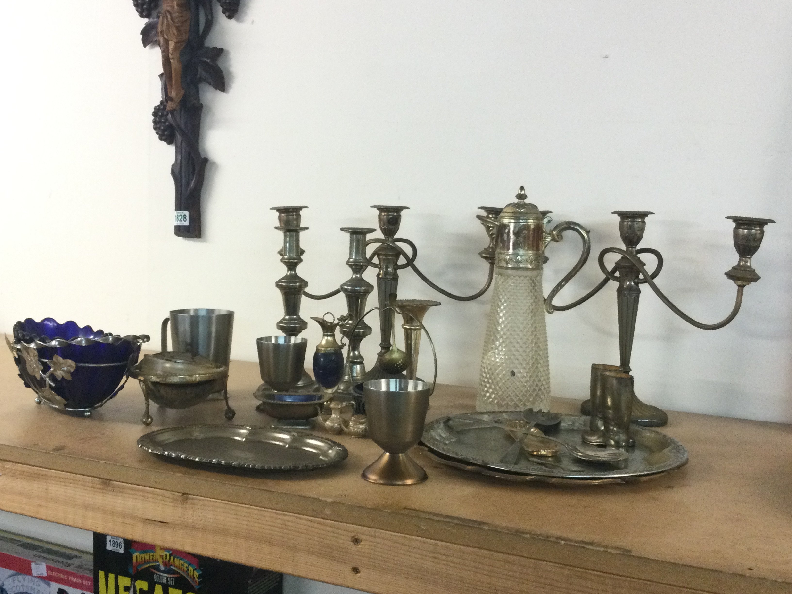 A plated claret jug, plated candelabra and other modern silver plate. This lot cannot be posted